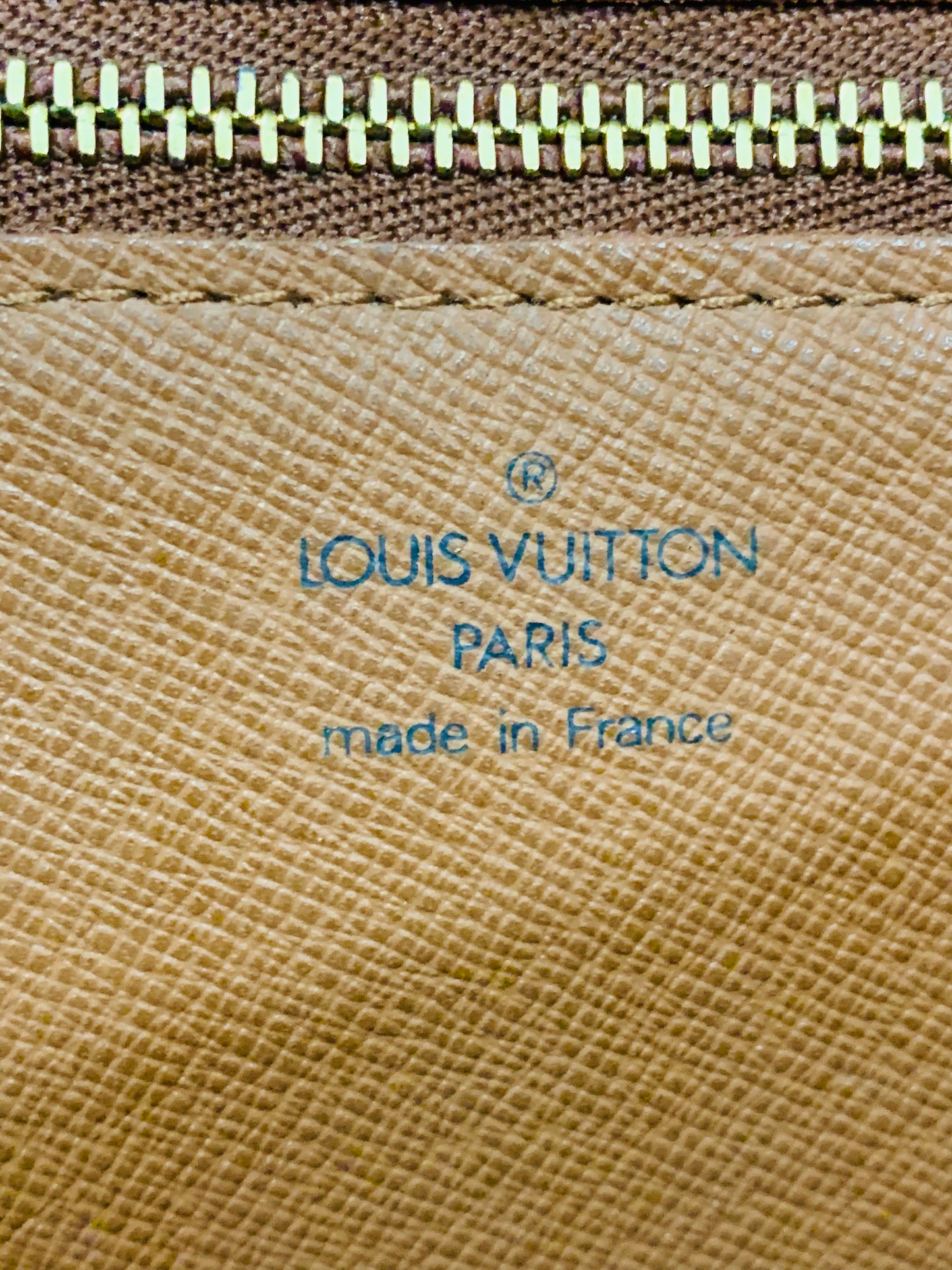 LOUIS VUITTON Pochette Envelope Document clutch