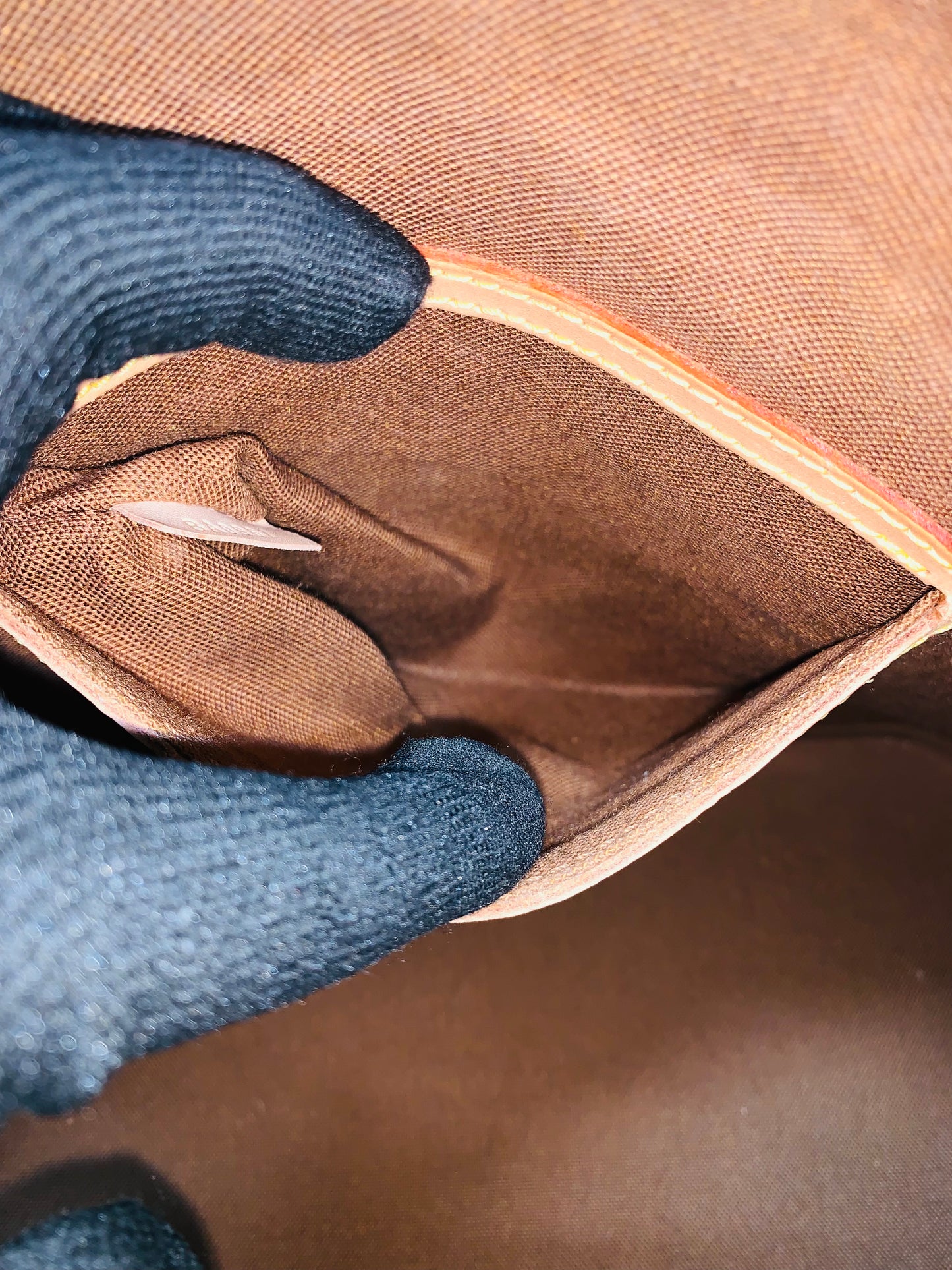 LOUIS VUITTON ALMA PM