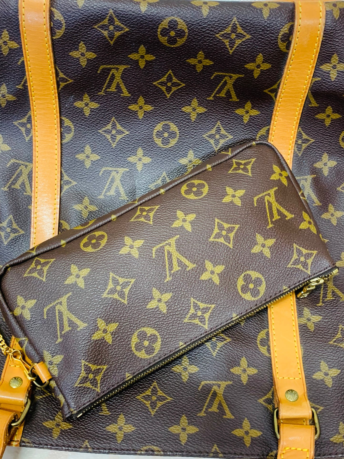 LOUIS VUITTON SAC SHOPPING TOTE BAG