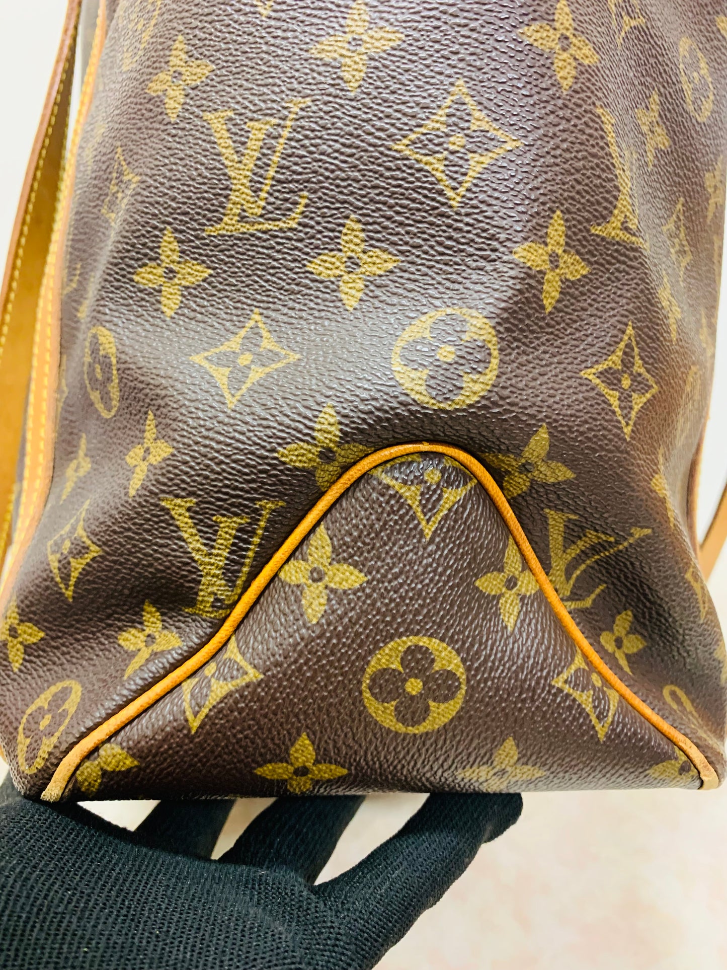 LOUIS VUITTON SAC SHOPPING TOTE BAG
