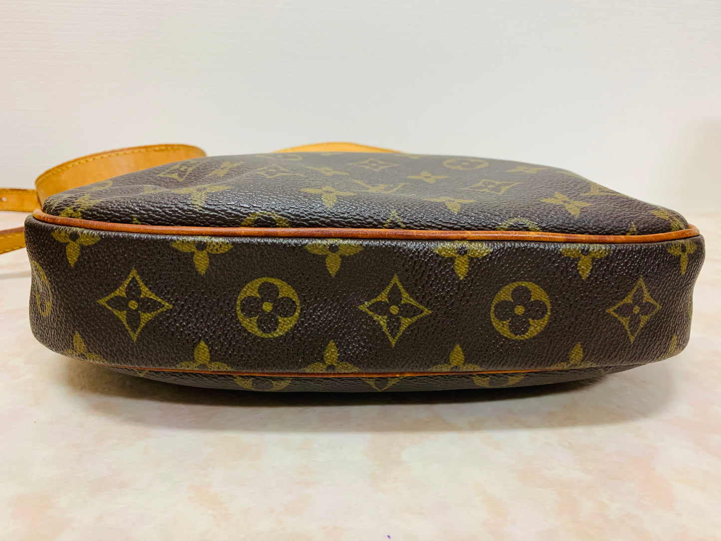 LOUIS VUITTON ODEON PM