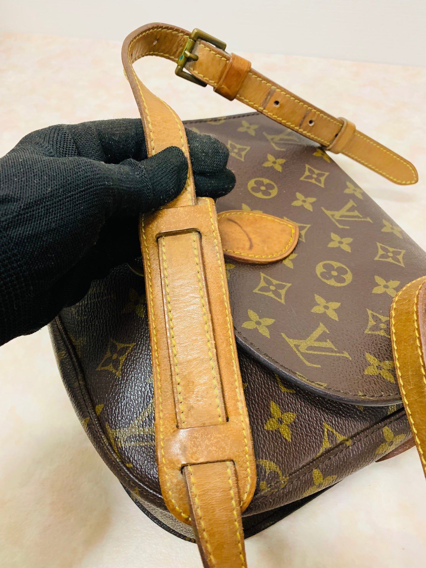 LOUIS VUITTON  Vintage Saint Cloud GM