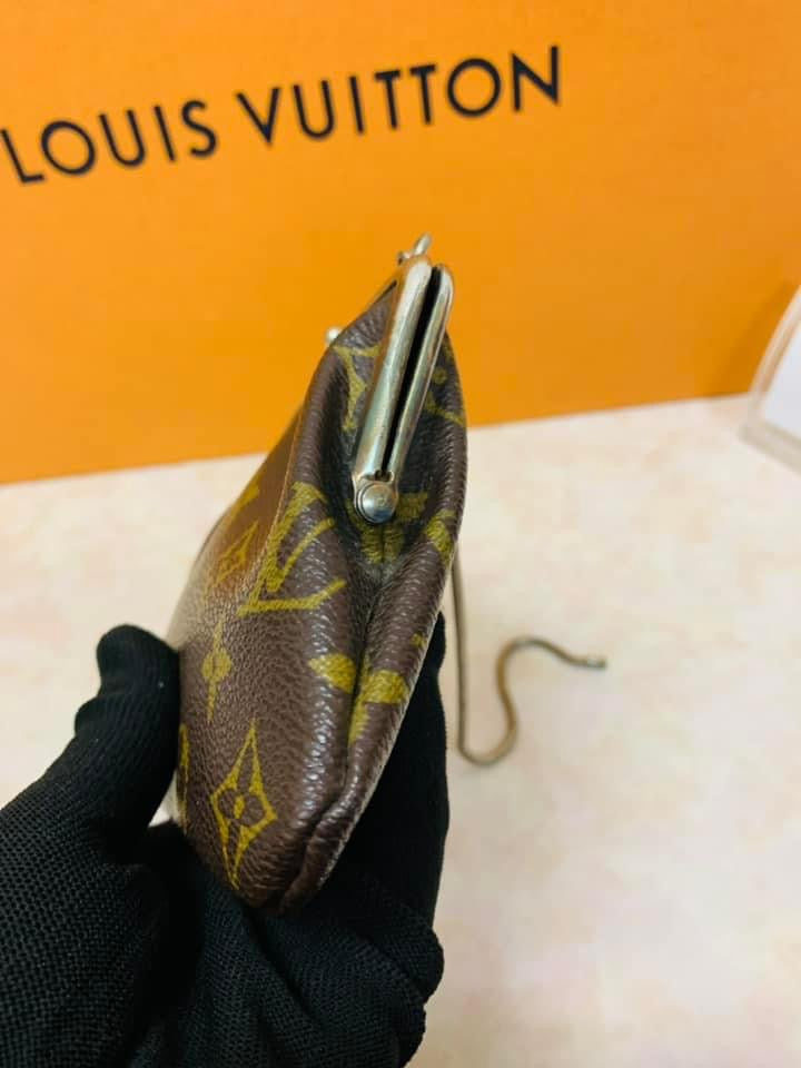 LOUIS VUITTON Vintage Kisslock Pouch