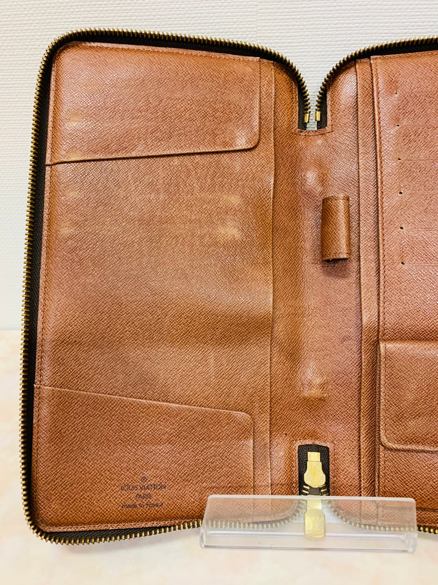 LOUIS VUITTON TRAVEL ORGANIZER