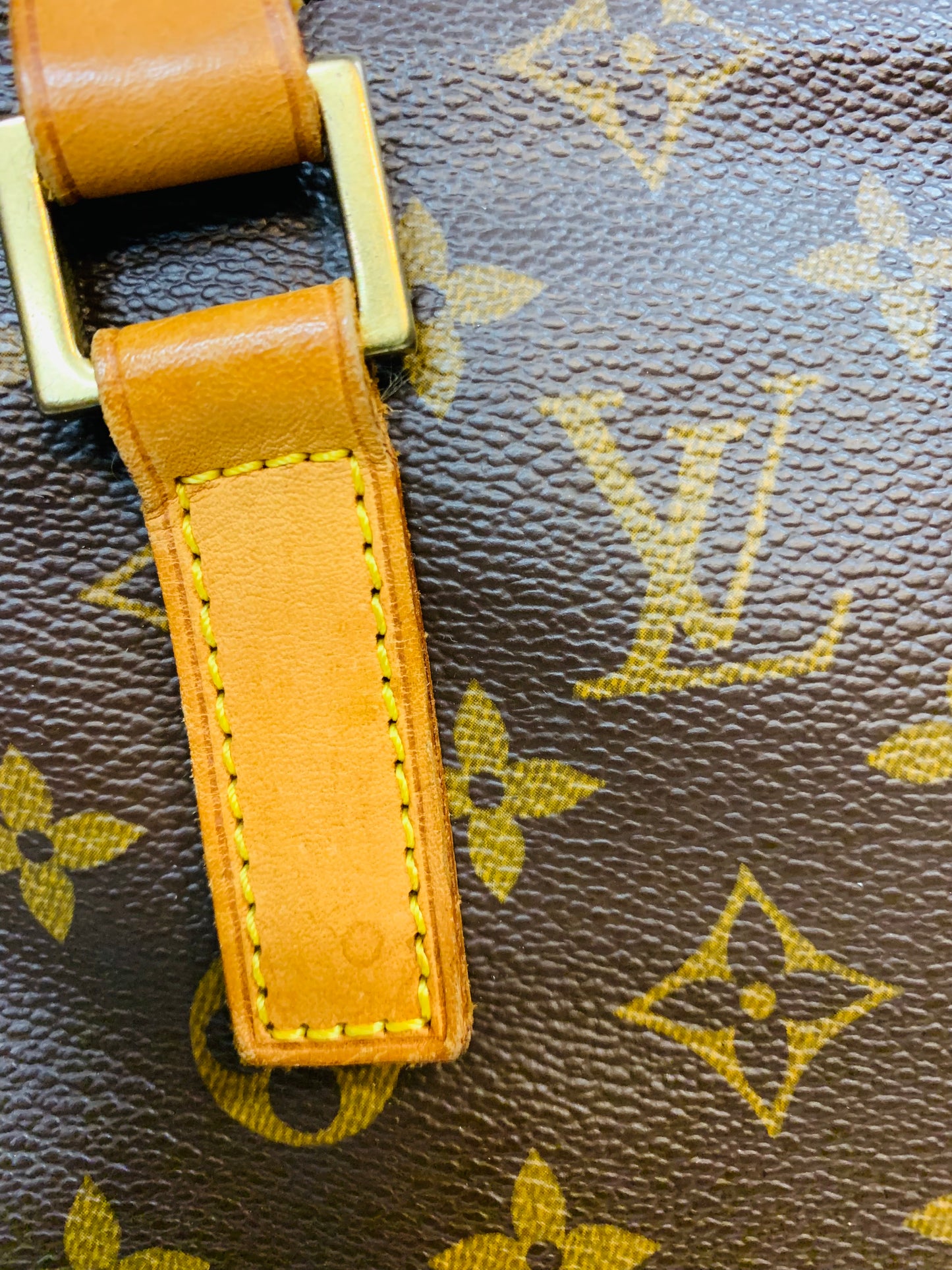 USED LOUIS VUITTON CABAS MEZZO