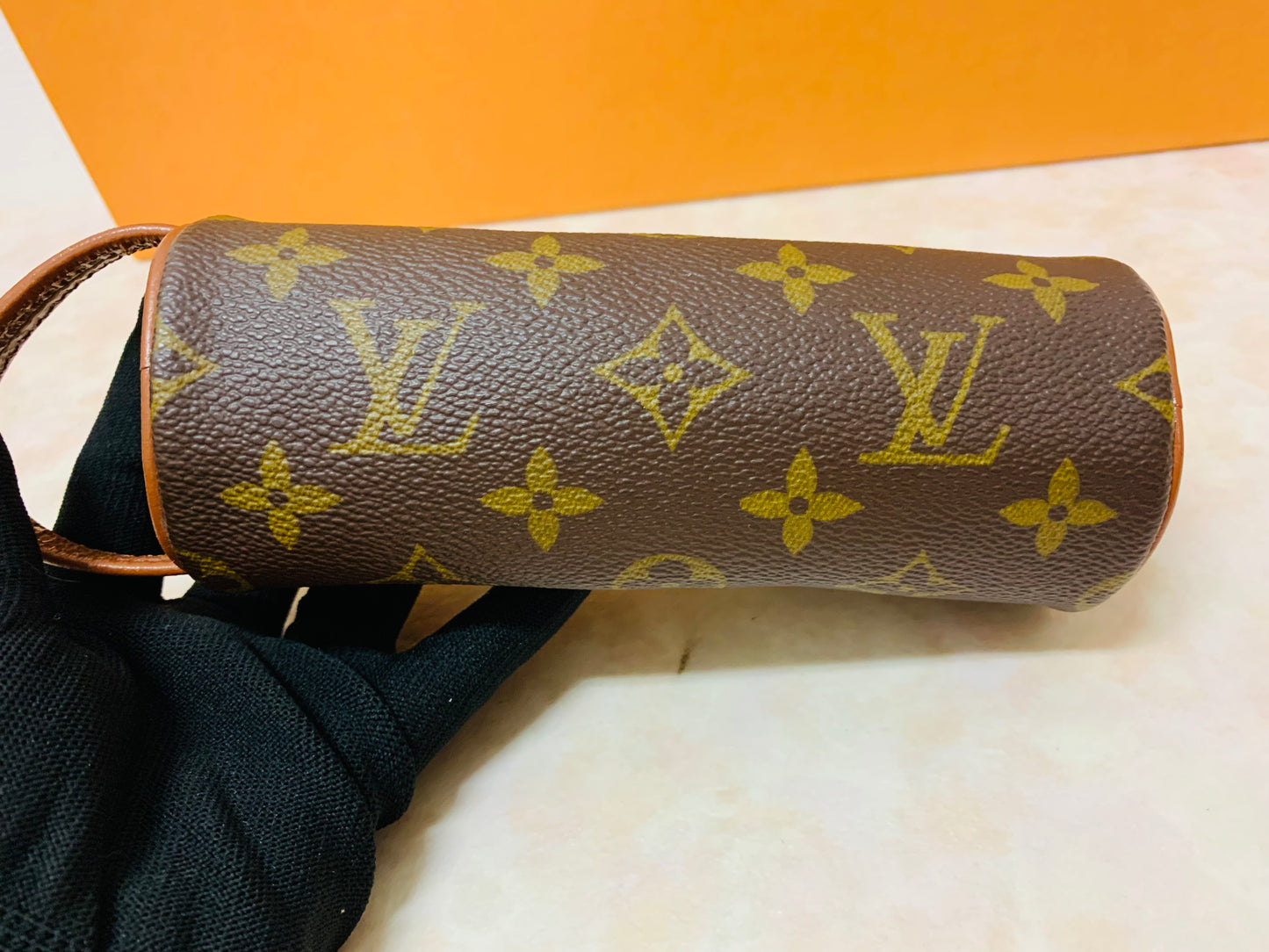 LOUIS VUITTON Golf Ball Pouch/Pen or lipstick case