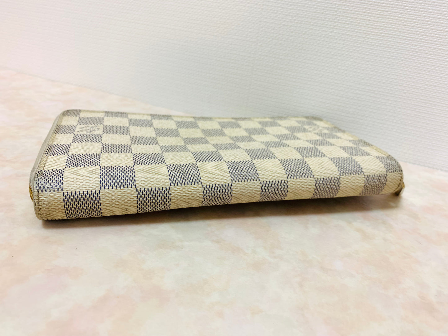 LOUIS VUITTON Damier Azur Zippy Wallet Organizer