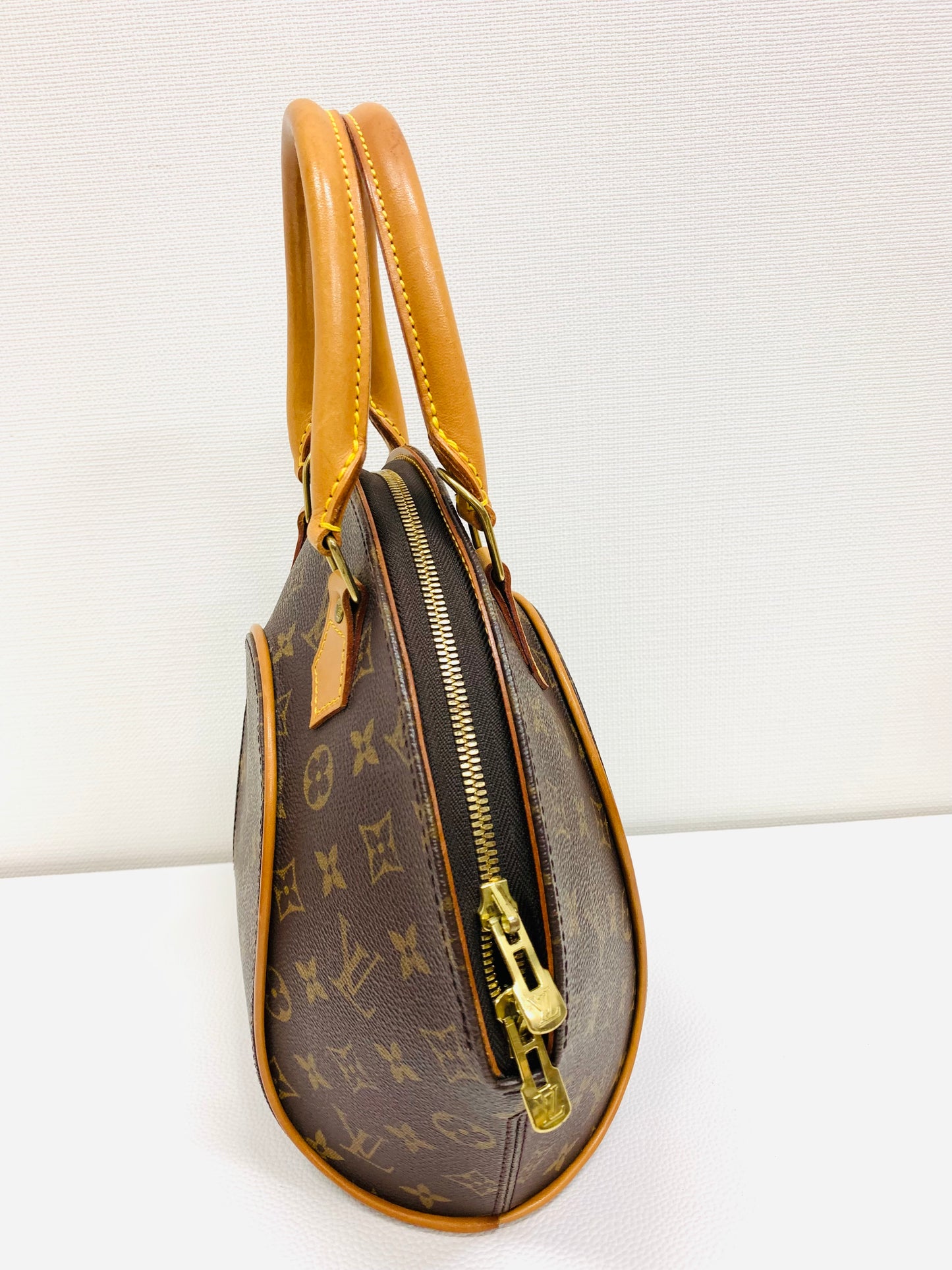 USED LOUIS VUITTON ELLIPSE PM
