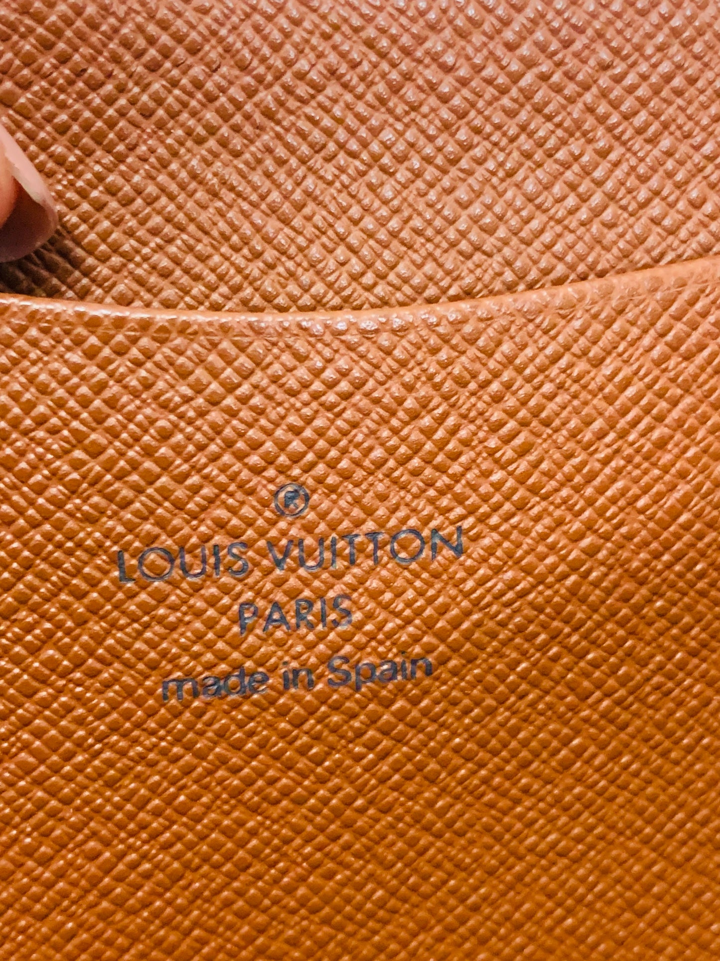 LOUIS VUITTON Zippy Compact wallet old model