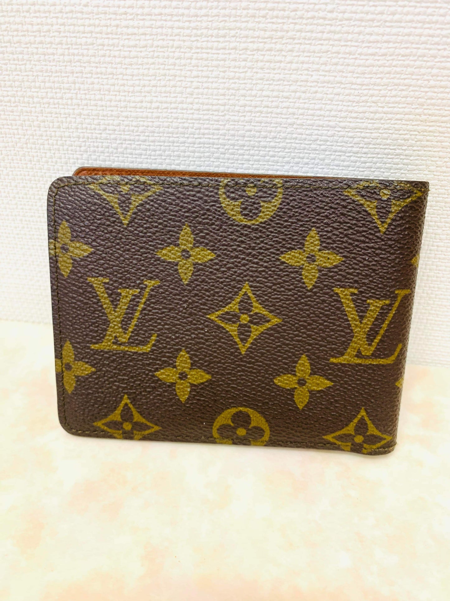 LOUIS VUITTON Vintage Bi-fold mens wallet