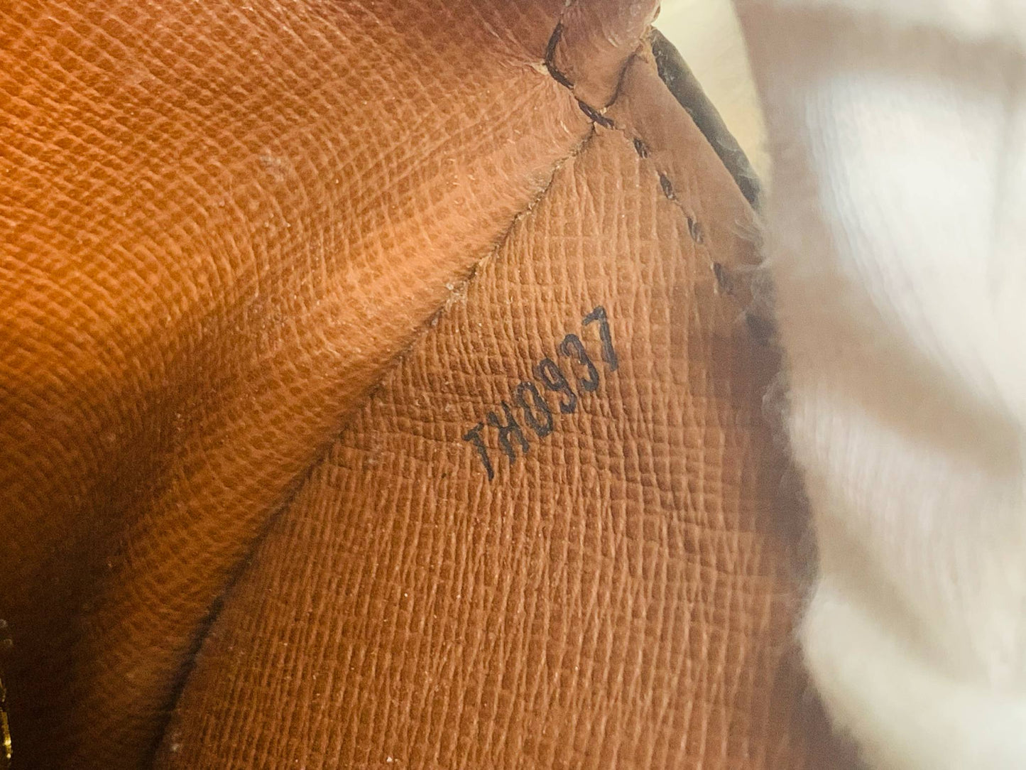 Louis Vuitton Saint Cloud MM