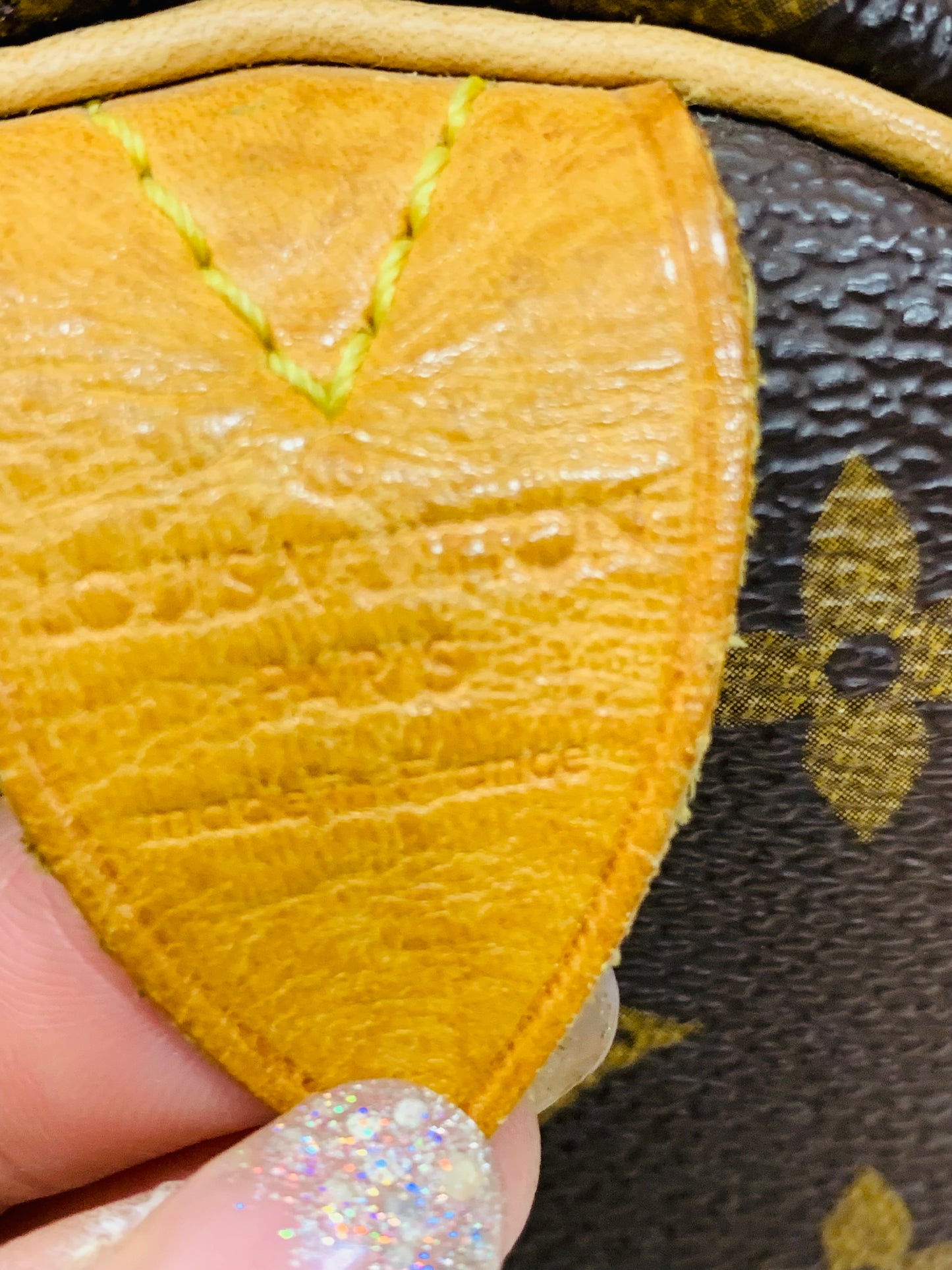 USED LOUIS VUITTON SPEEDY 25