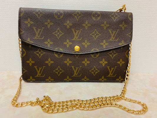 LOUIS VUITTON DOUBLE RABAT