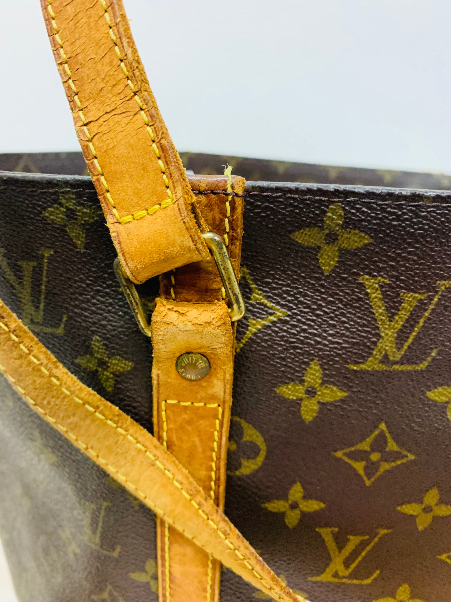 LOUIS VUITTON Sac Shopping Tote Bag