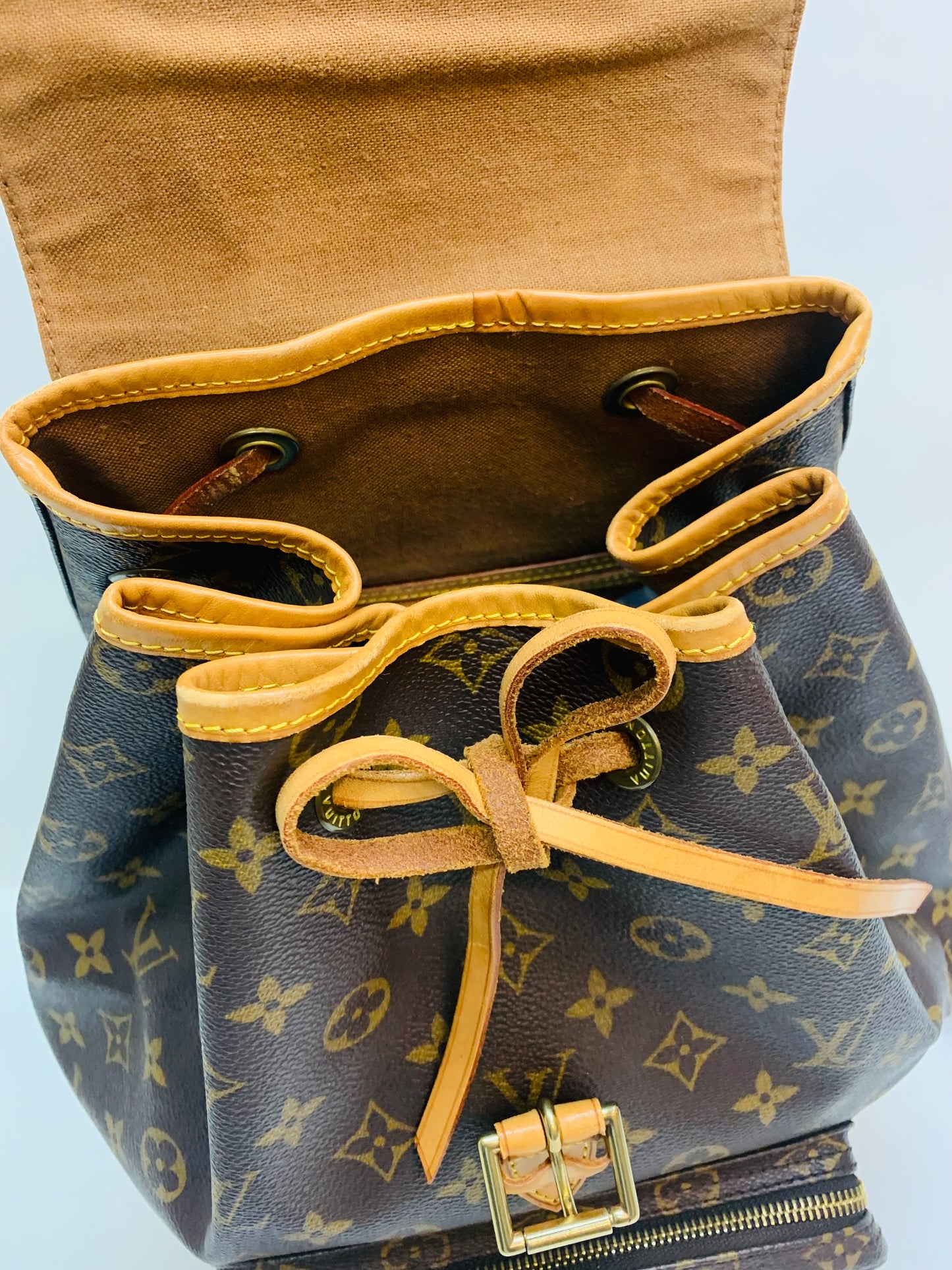 Louis Vuitton Montsouris GM