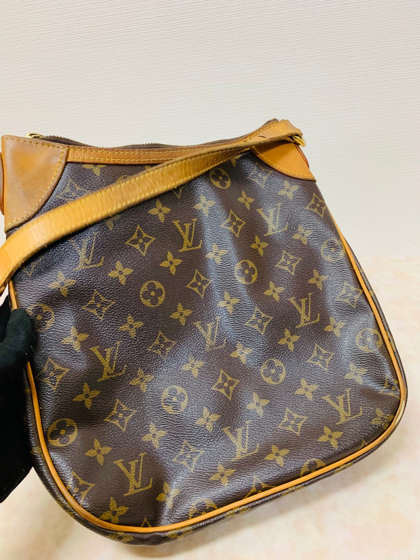 LOUIS VUITTON ODEON PM