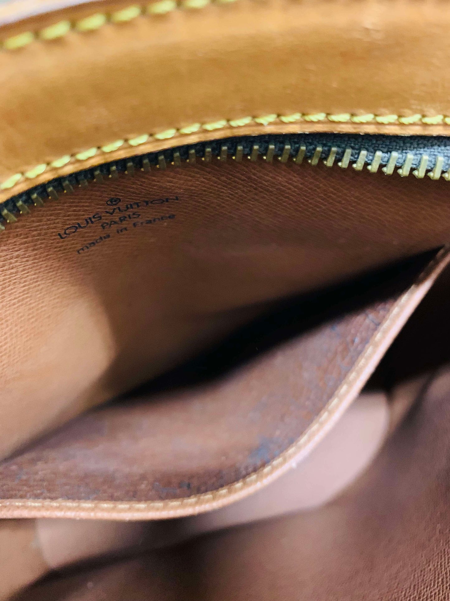 LOUIS VUITTON Drouot Monogram Crossbody bag(used)