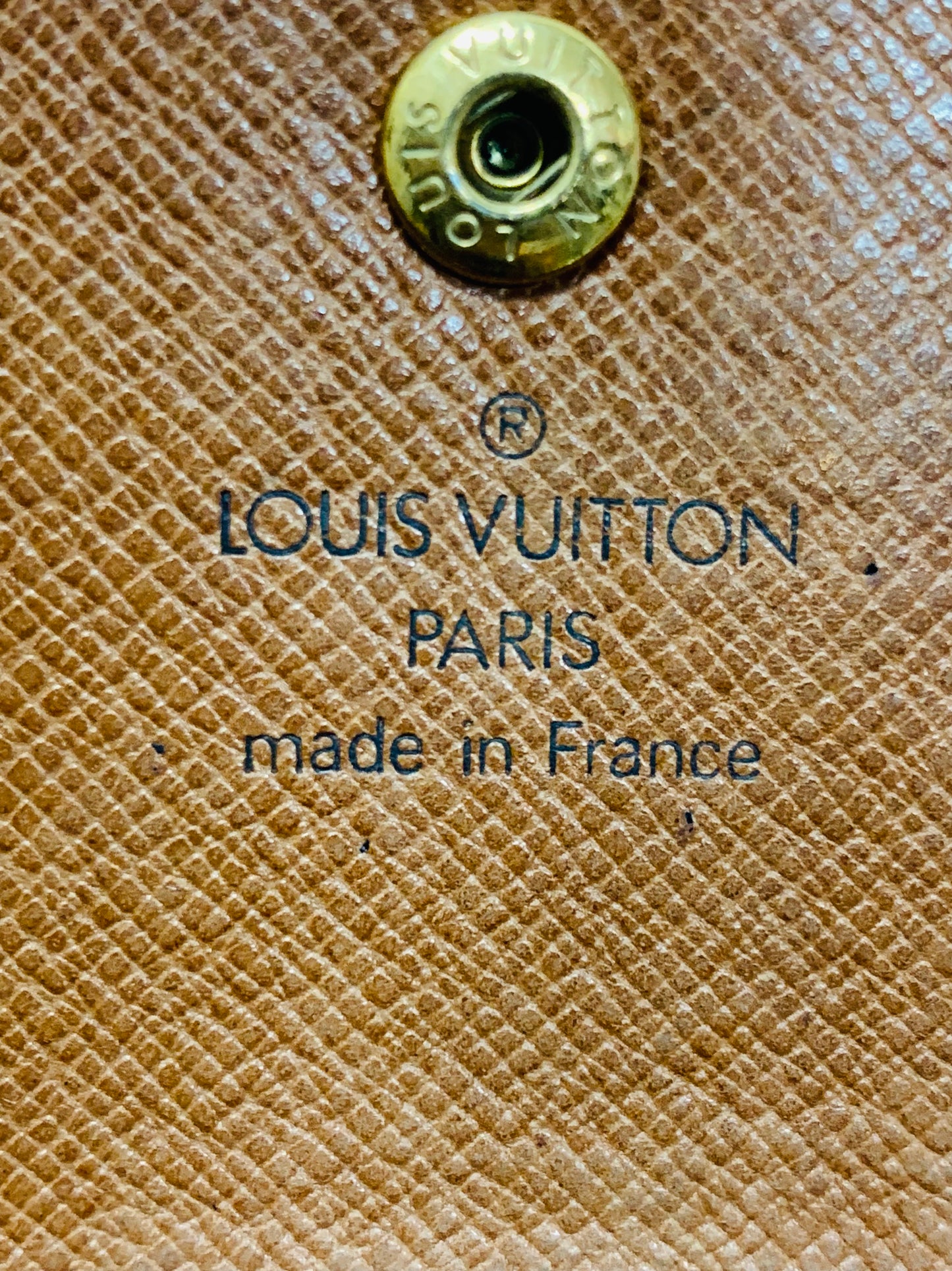 LOUIS VUITTON  International wallet Monogram