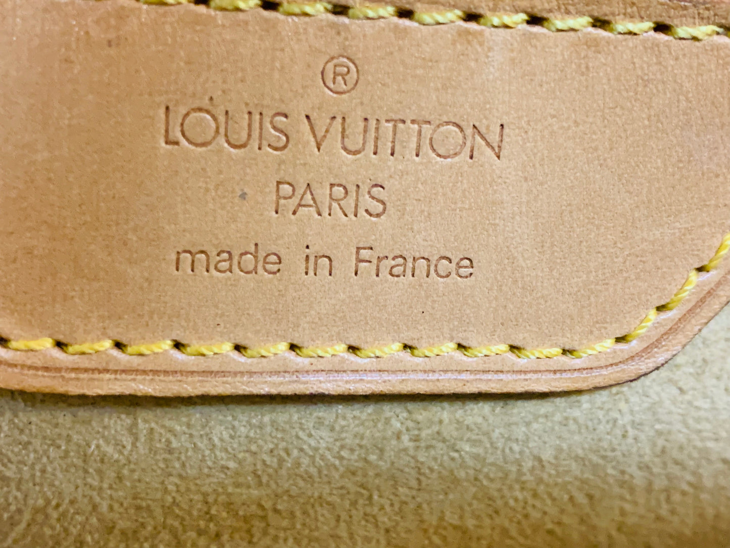LOUIS VUITTON RIVOLI