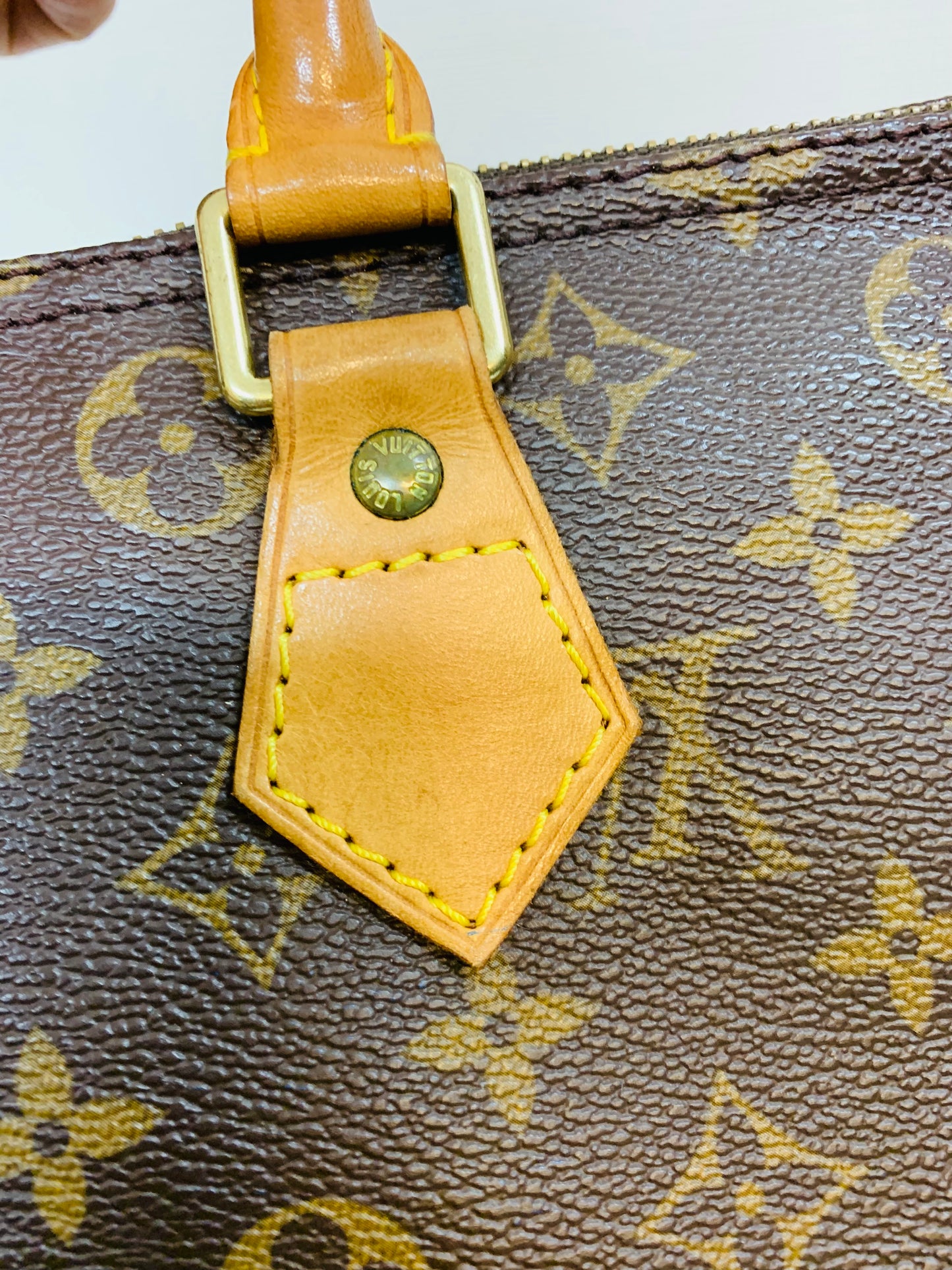USED LOUIS VUITTON SPEEDY 30