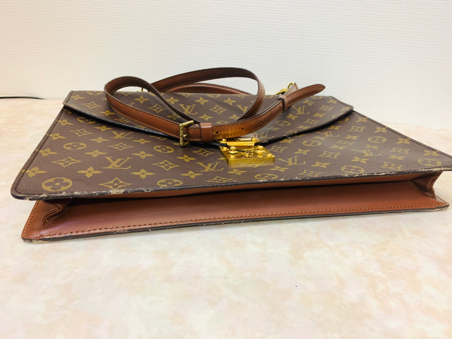 LOUIS VUITTON PORTE DOCUMENTS BUSINESS BAG