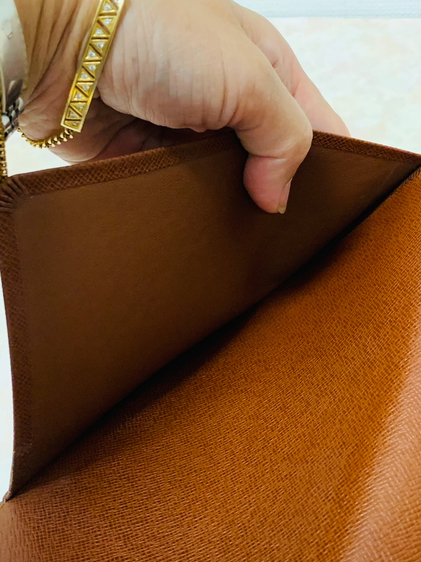 LOUIS VUITTON  Monogram Agenda MM