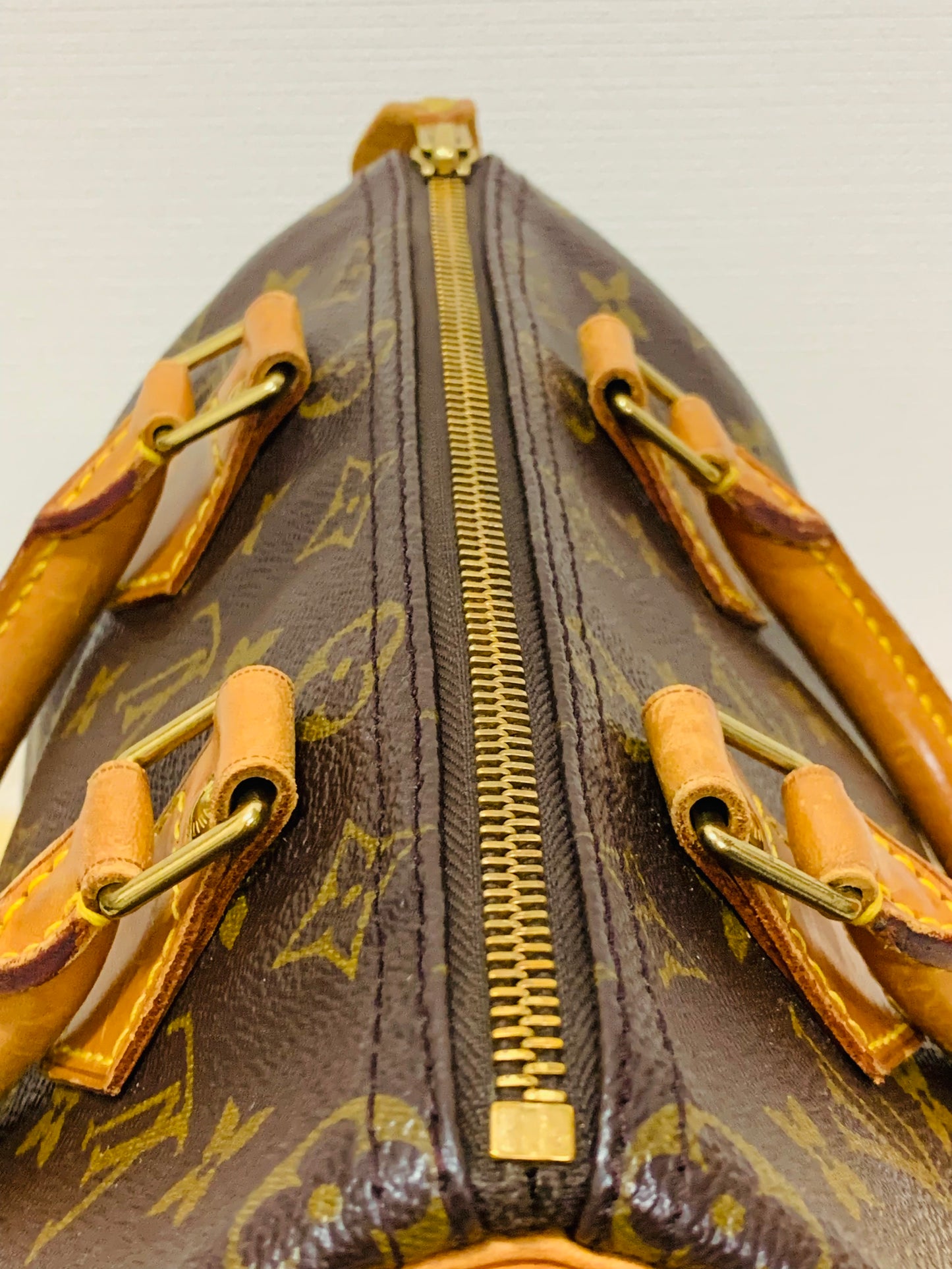 LOUIS VUITTON SPEEDY 25