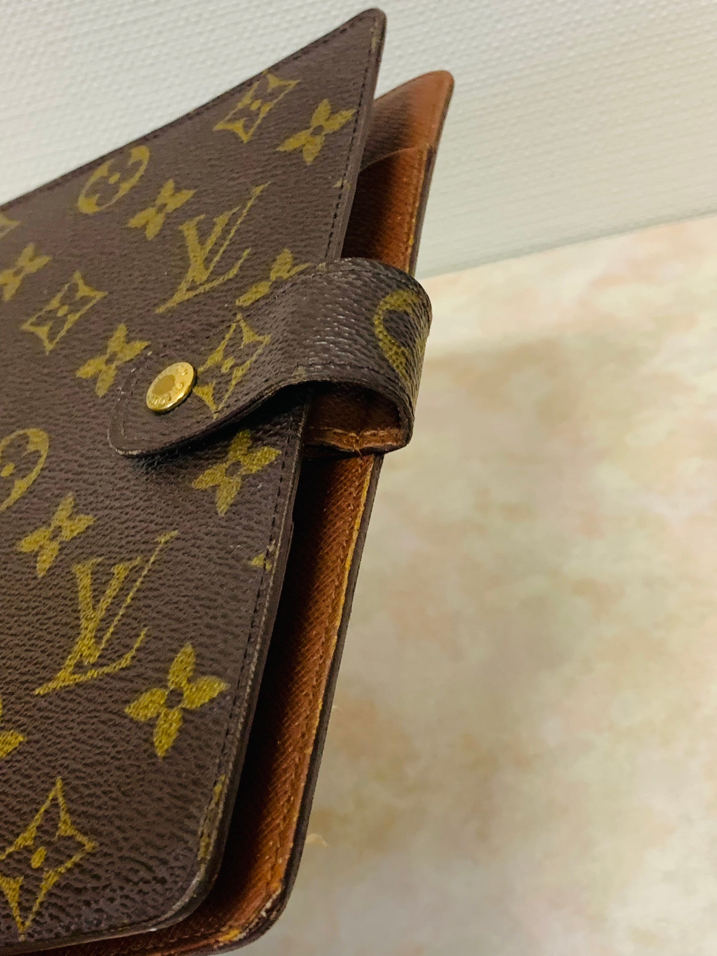 LOUIS VUITTON  Monogram Agenda MM