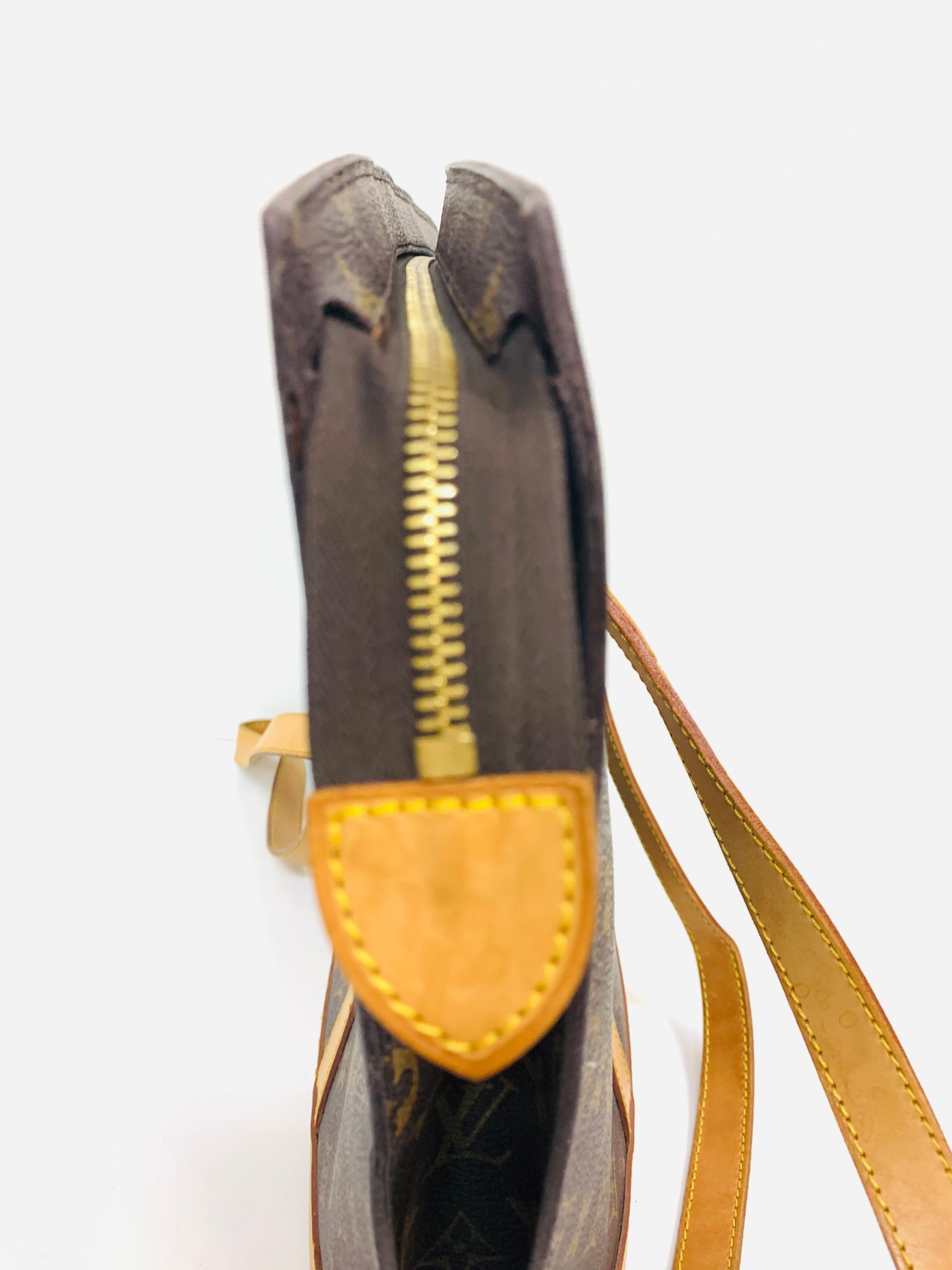 LOUIS VUITTON BABYLON TOTE BAG