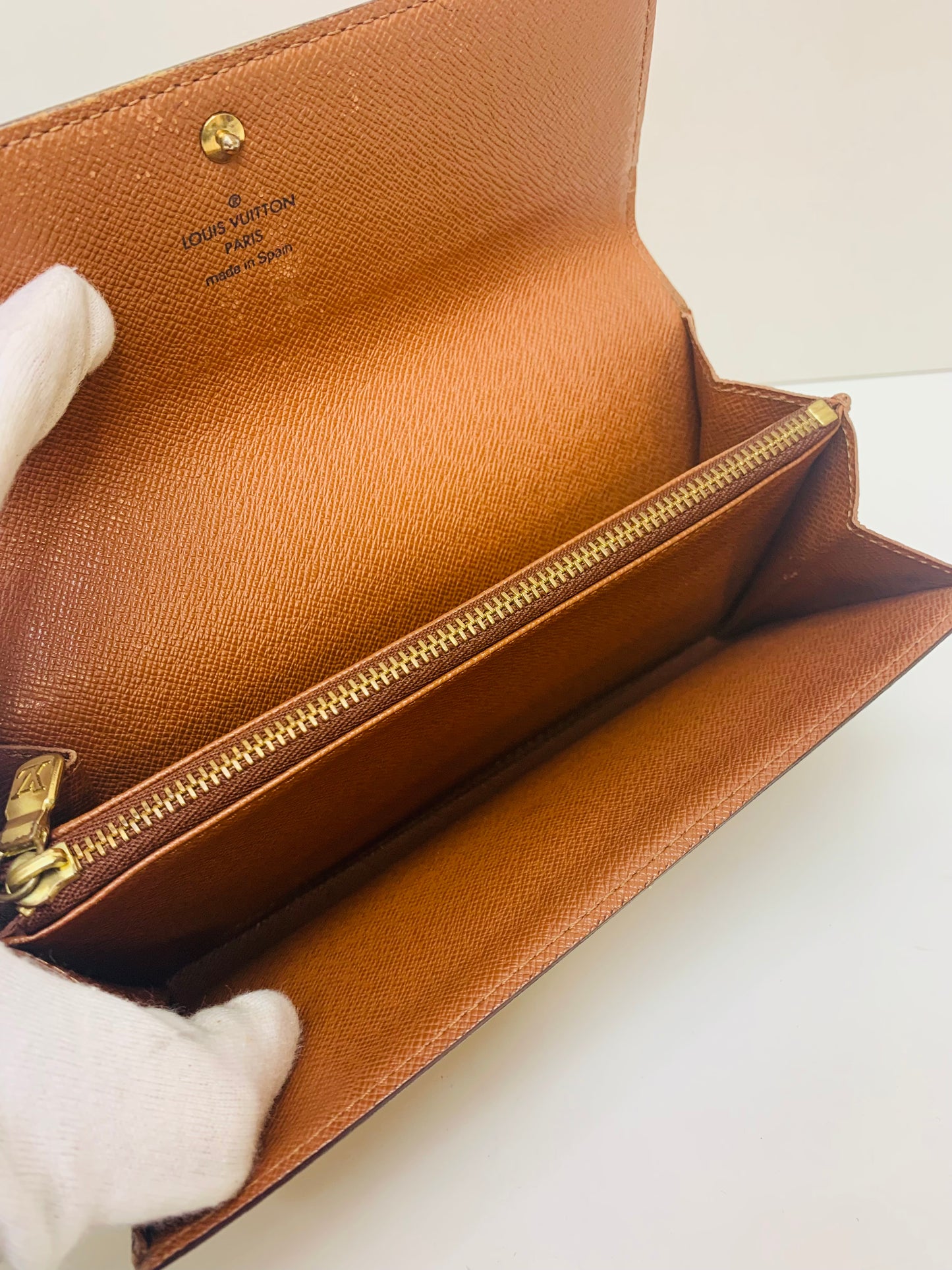 Louis Vuitton Sarah Wallet Moogram