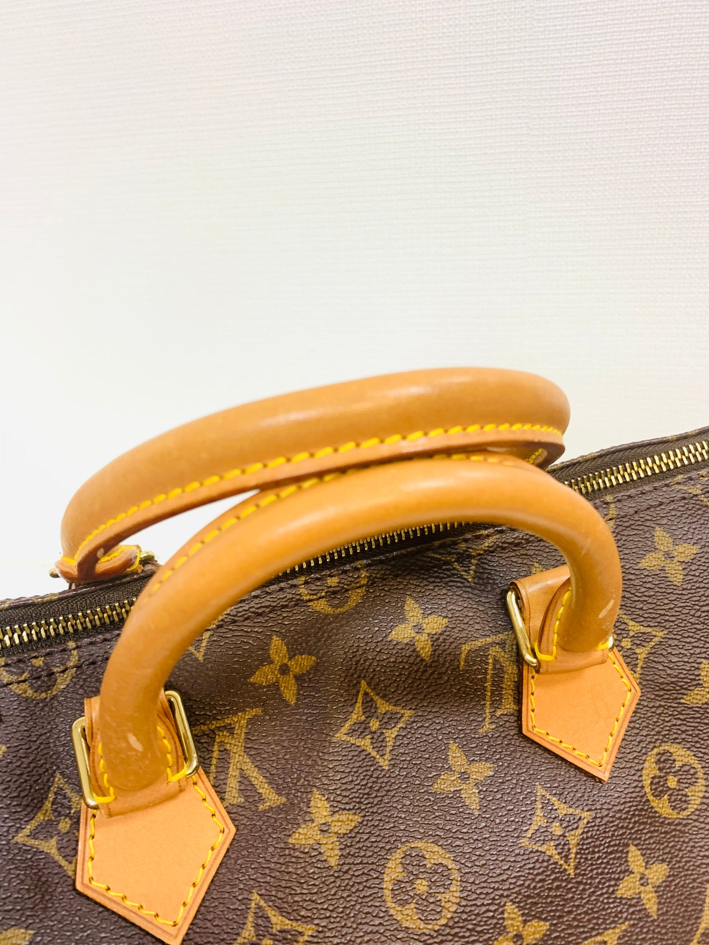 USED LOUIS VUITTON SPEEDY 35