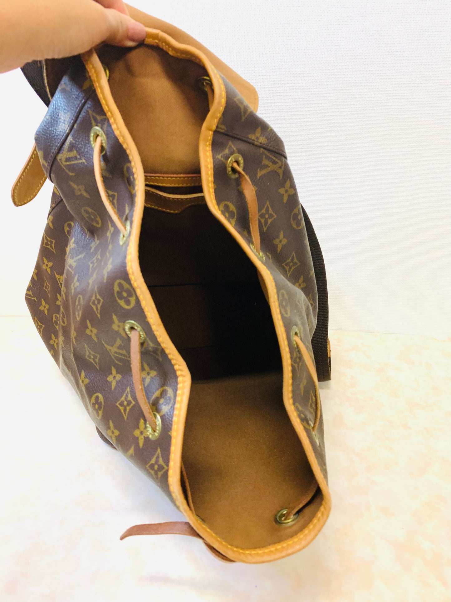 LOUIS VUITTON MONTSOURIS GM