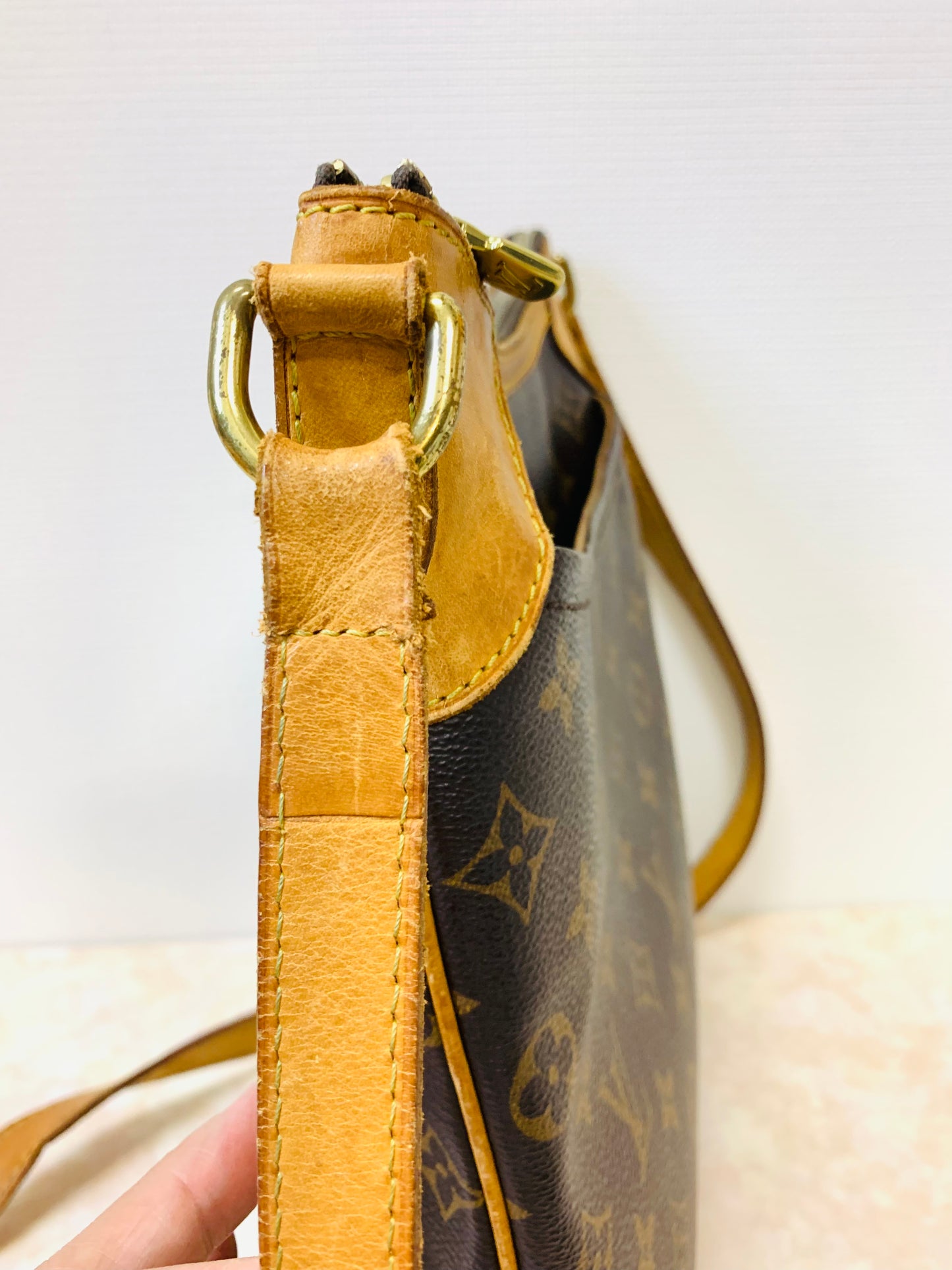 LOUIS VUITTON ODEON PM