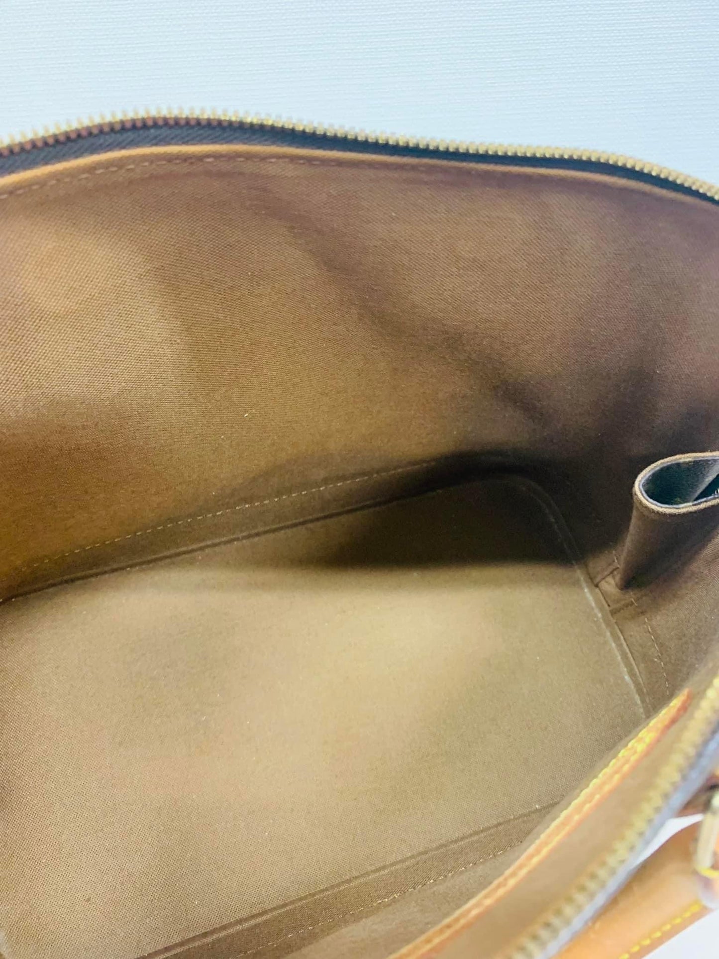 LOUIS VUITTON ALMA PM