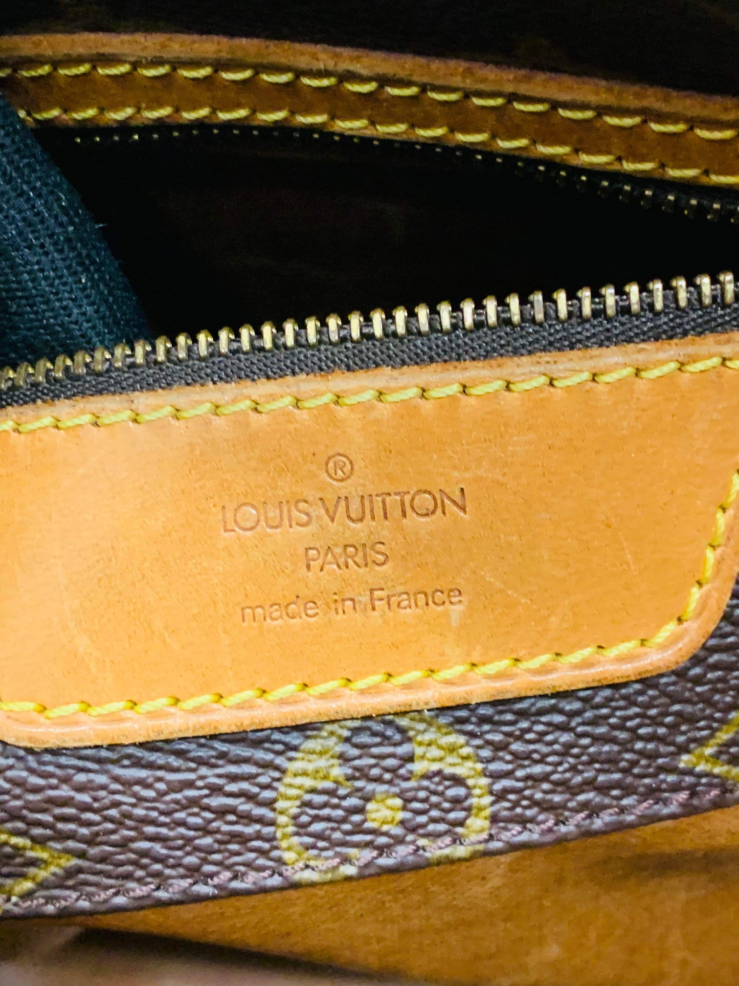 LOUIS VUITTON SAC SHOPPING TOTE