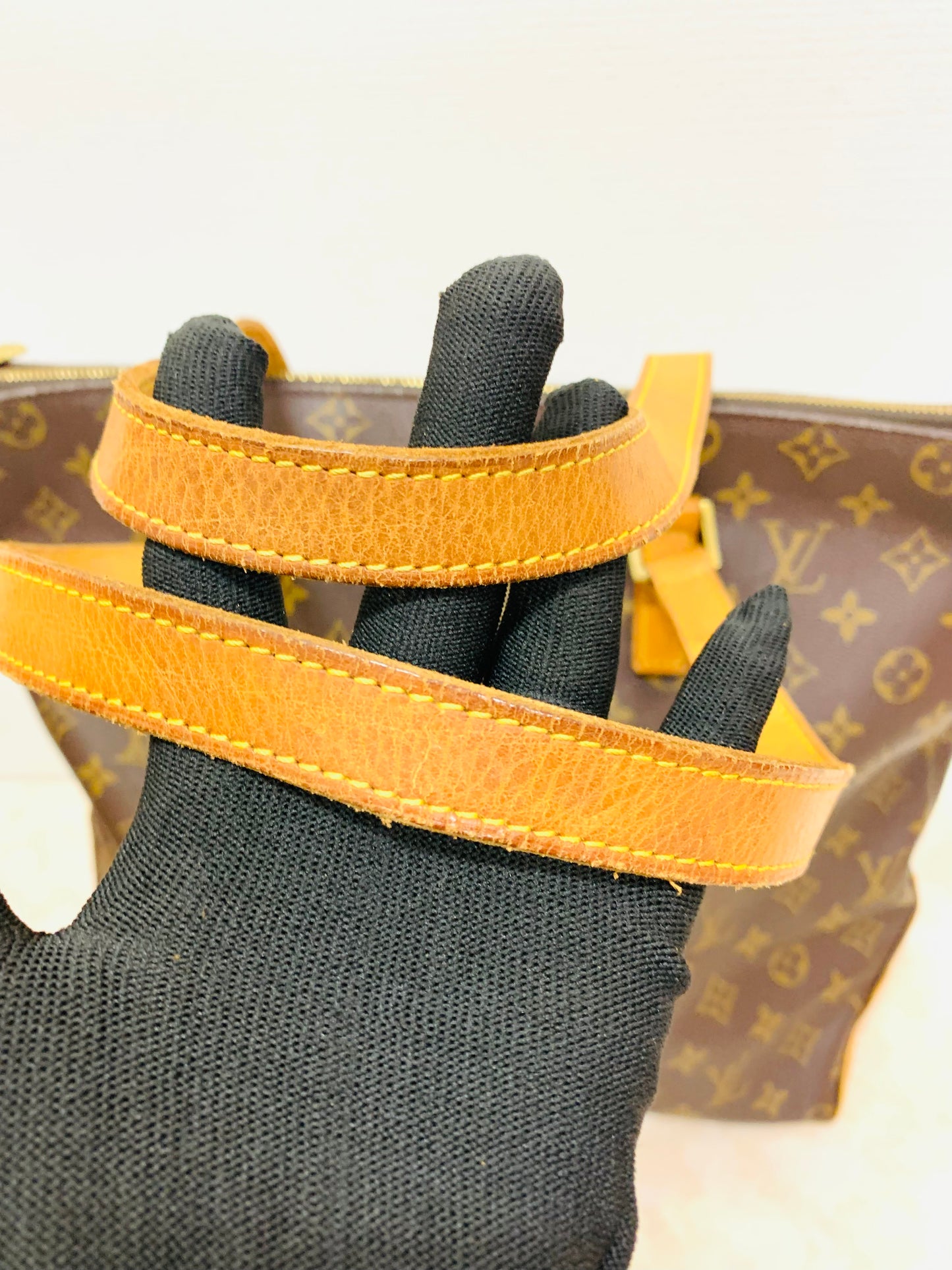 LOUIS VUITTON Cabas Mezzo Tote Bag