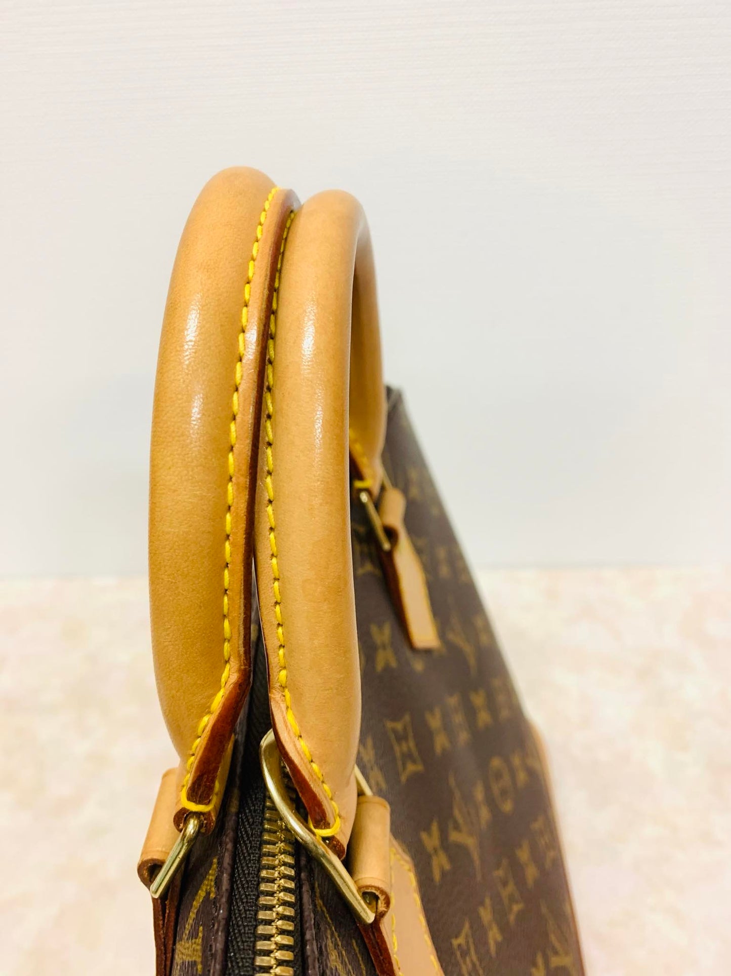 LOUIS VUITTON ALMA PM