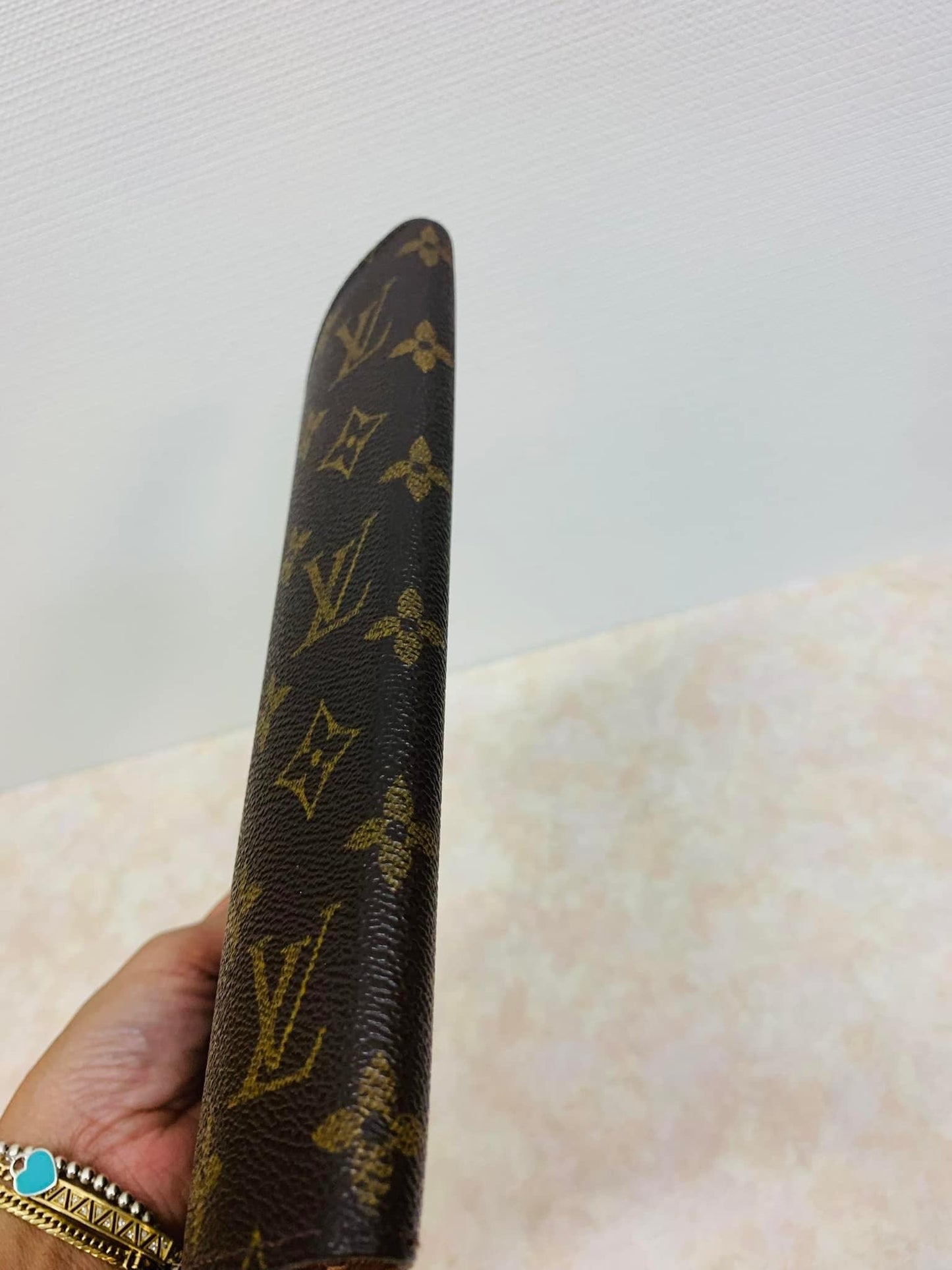 LOUIS VUITTON DESK AGENDA