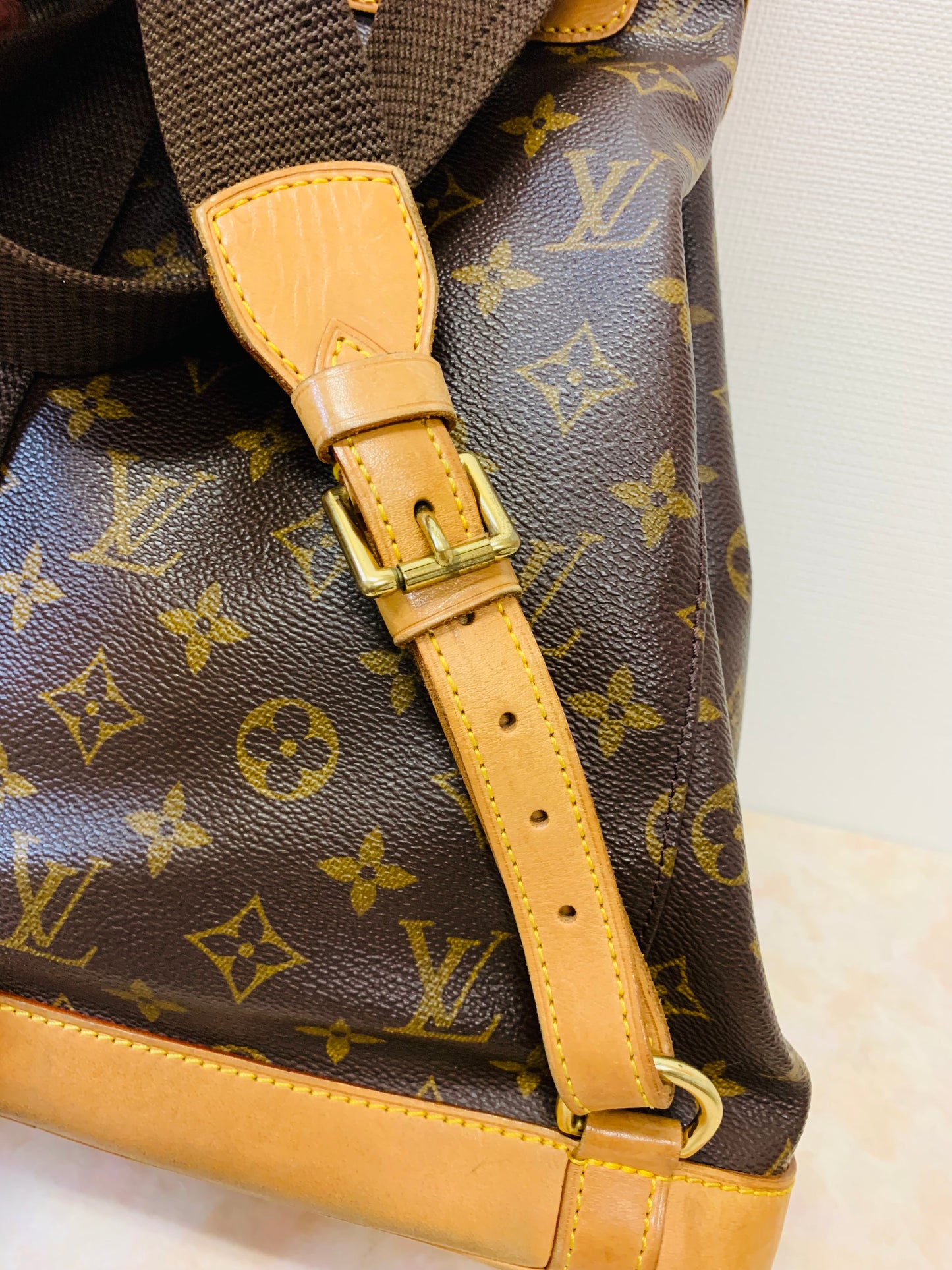 LOUIS VUITTON MONTSOURIS GM
