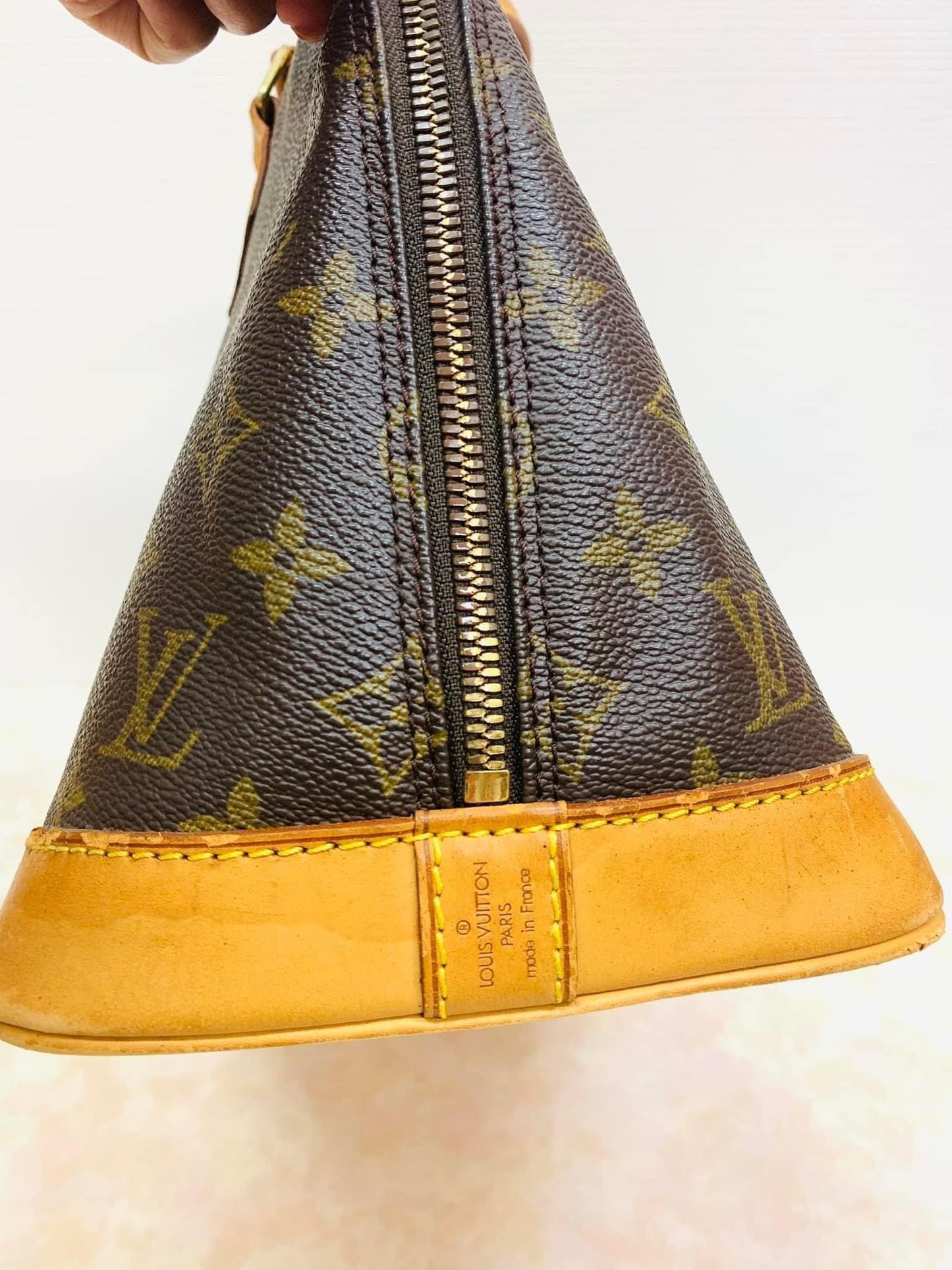 LOUIS VUITTON ALMA PM