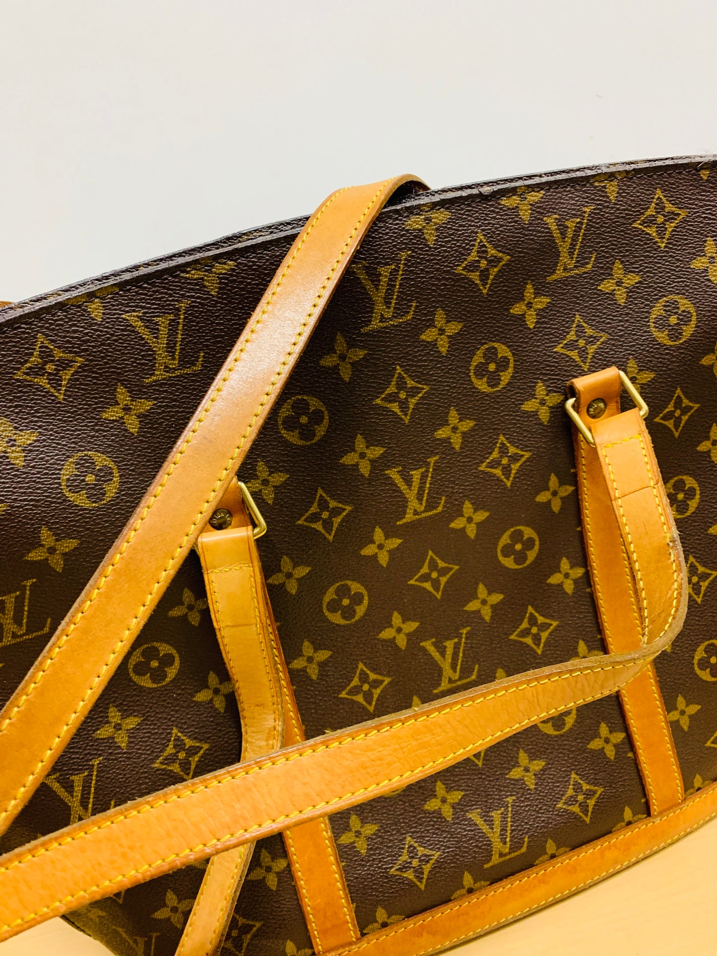 Louis Vuitton Babylone Shoulder Bag (used)