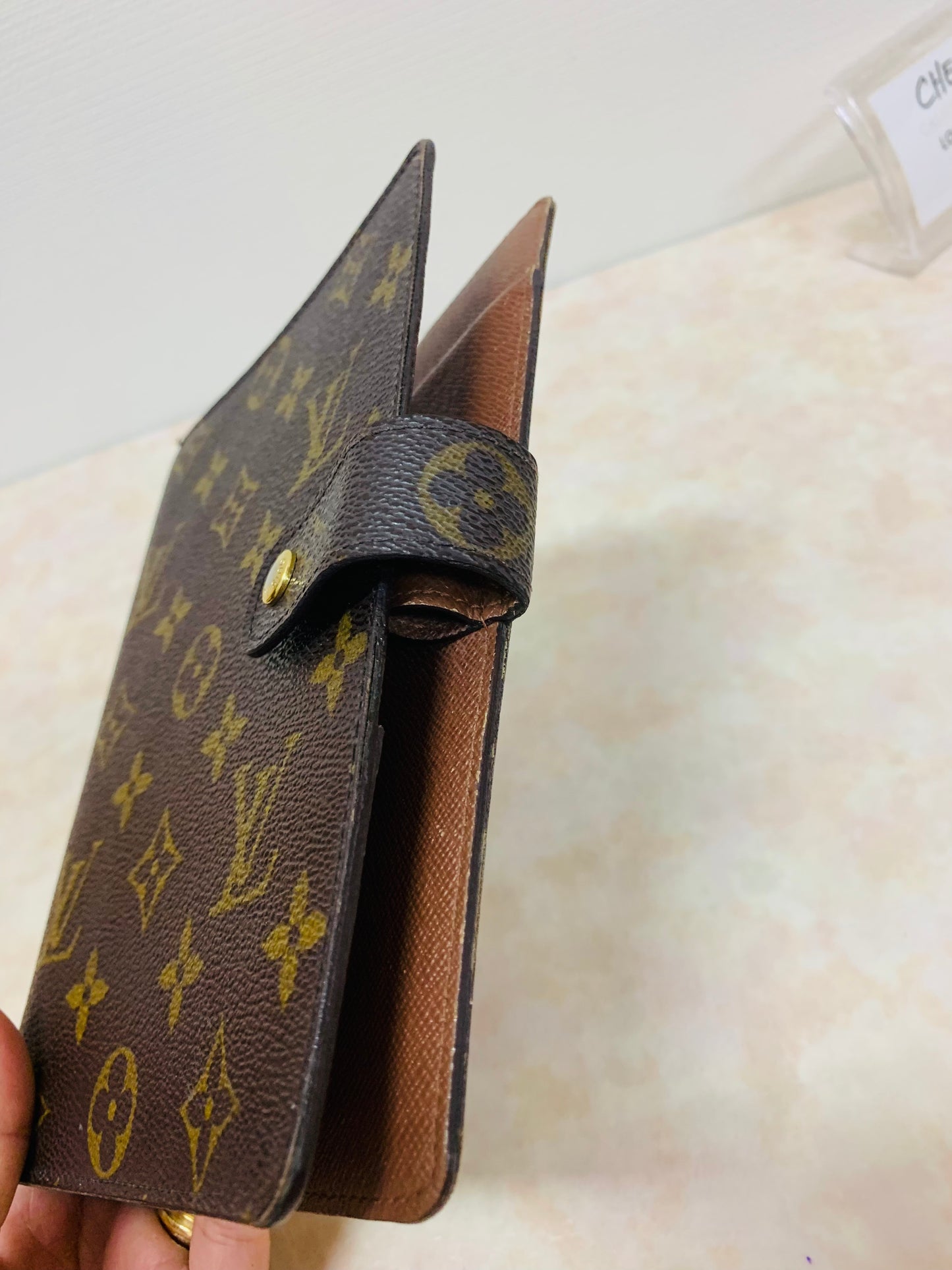 LOUIS VUITTON Agenda MM