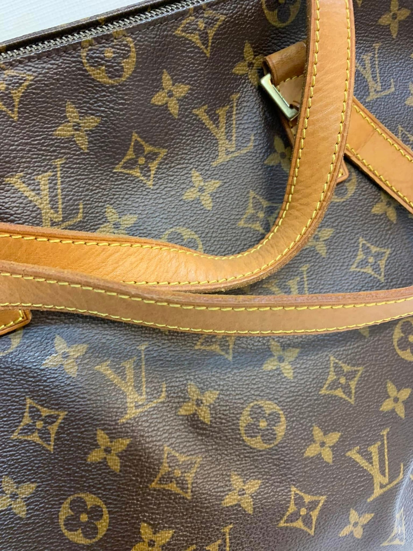 LOUIS VUITTON CABAS MEZZO