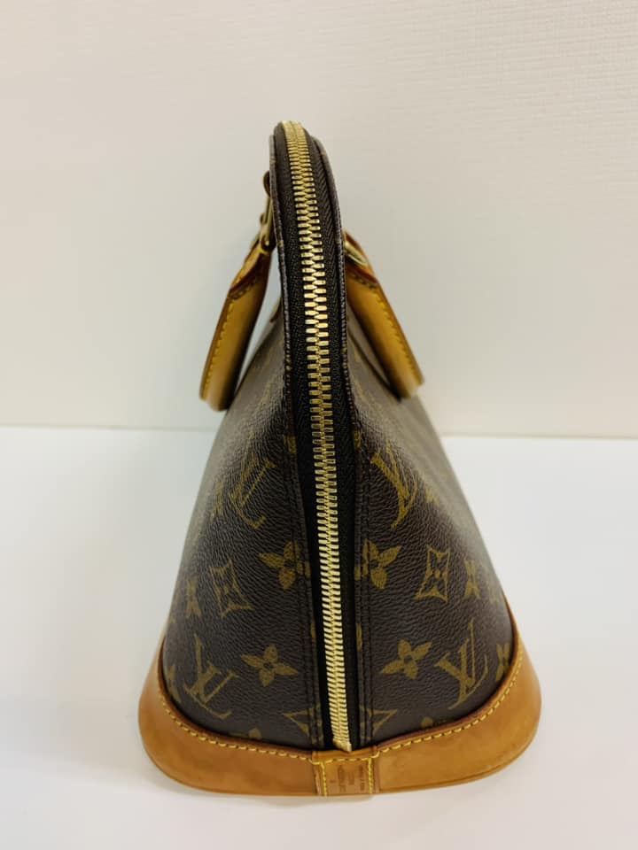 LOUIS VUITTON ALMA PM