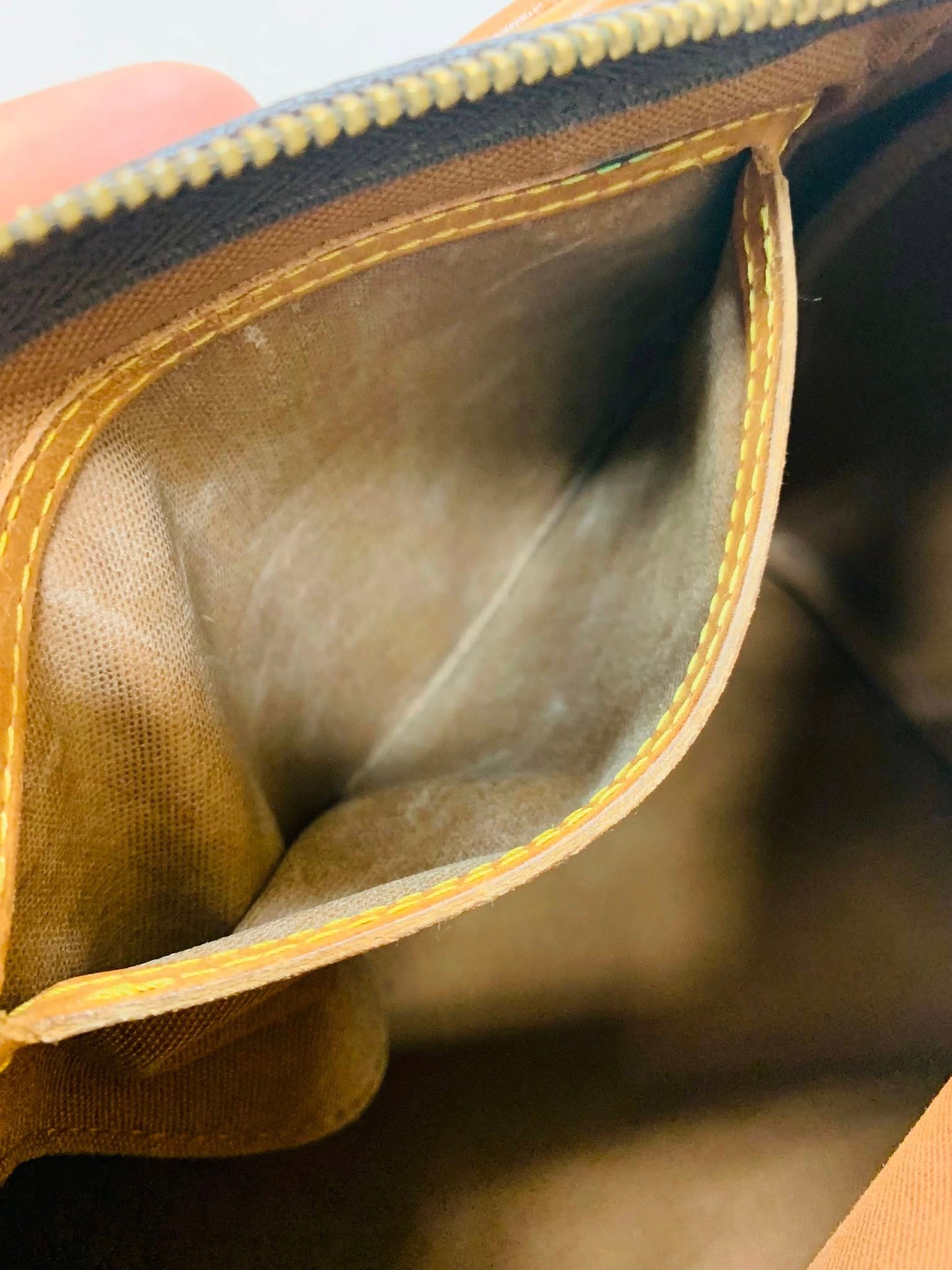 Louis Vuitton Speedy 25