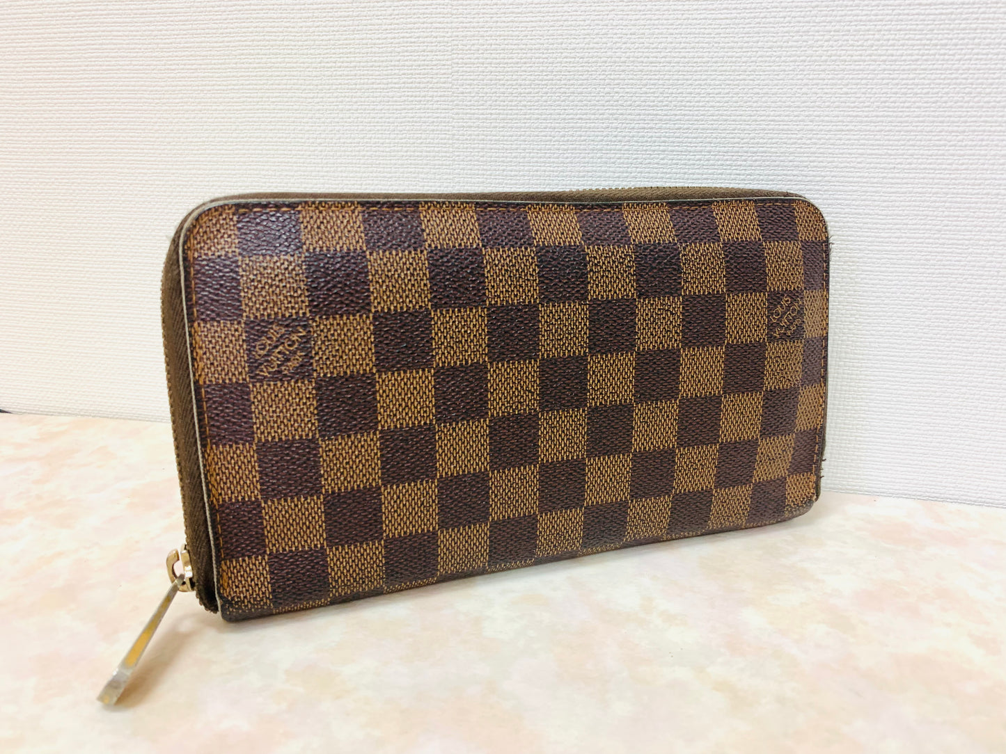 LOUIS VUITTON ZIPPY WALLET ORGANIZER