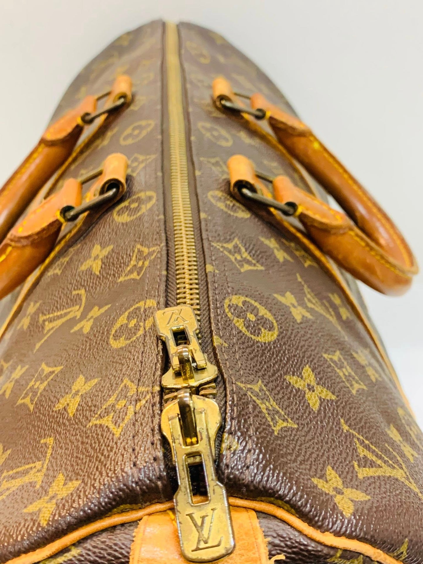 Louis Vuitton Keepal 45