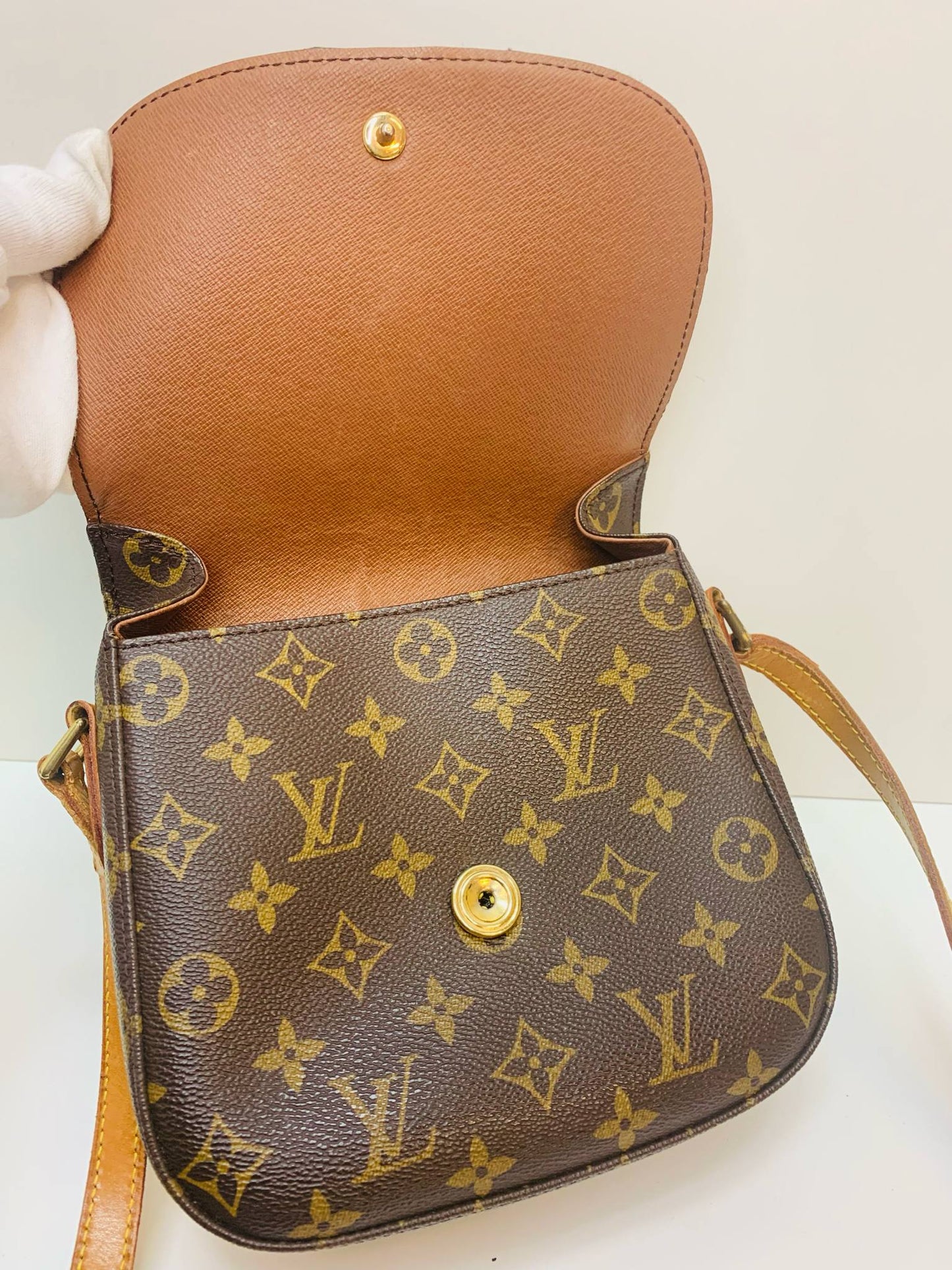 Louis Vuitton Saint Cloud MM