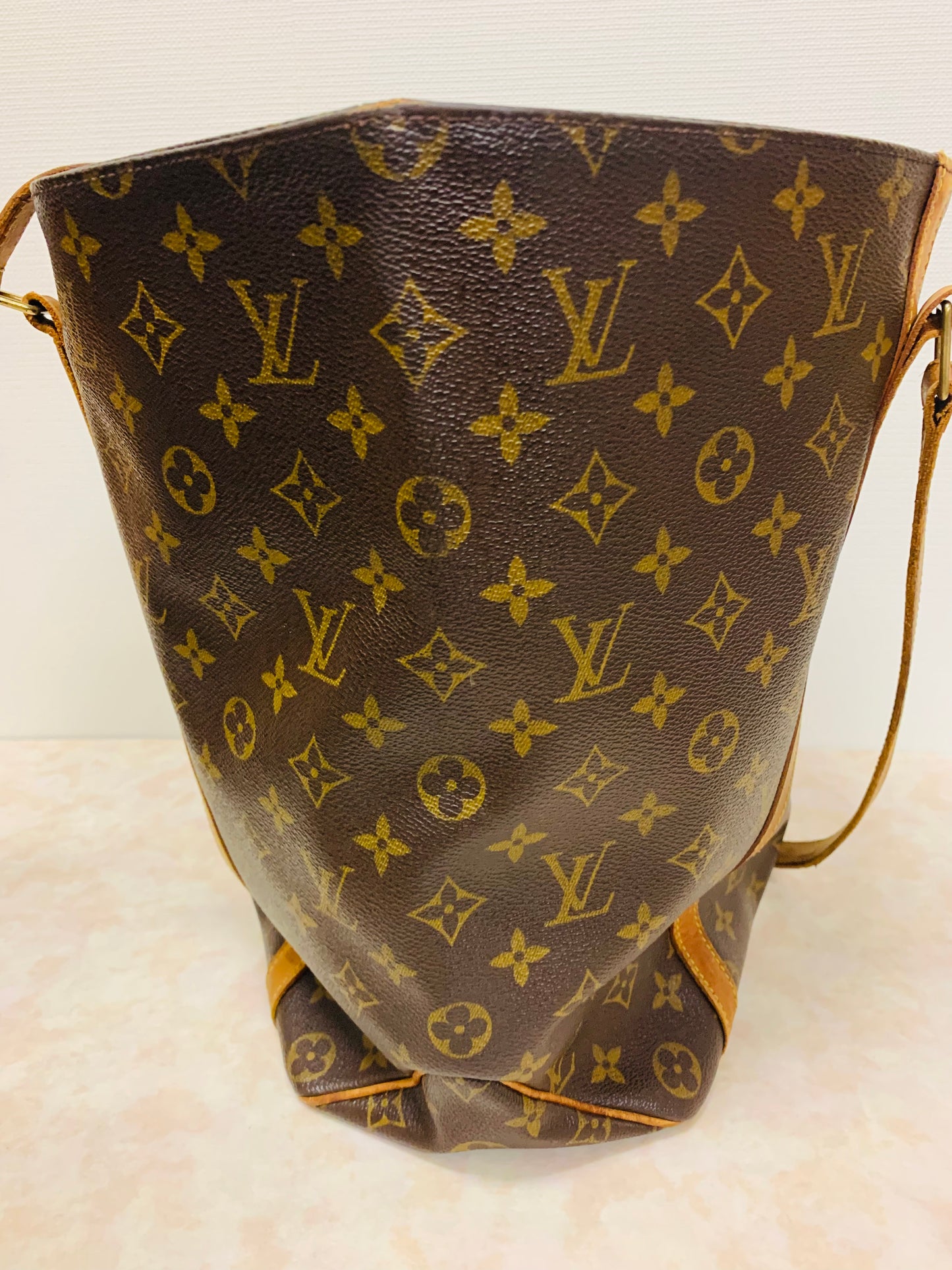 LOUIS VUITTON Sac Shopping Tote Bag