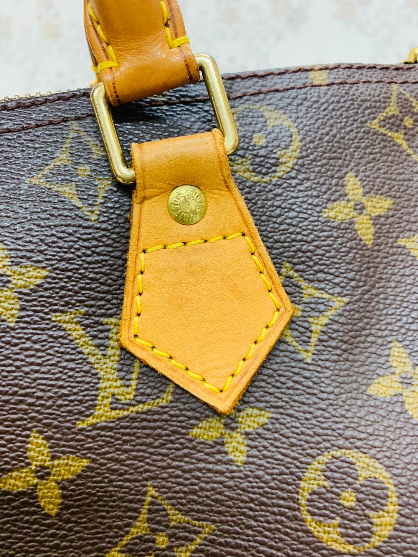 Louis Vuitton Speedy 30